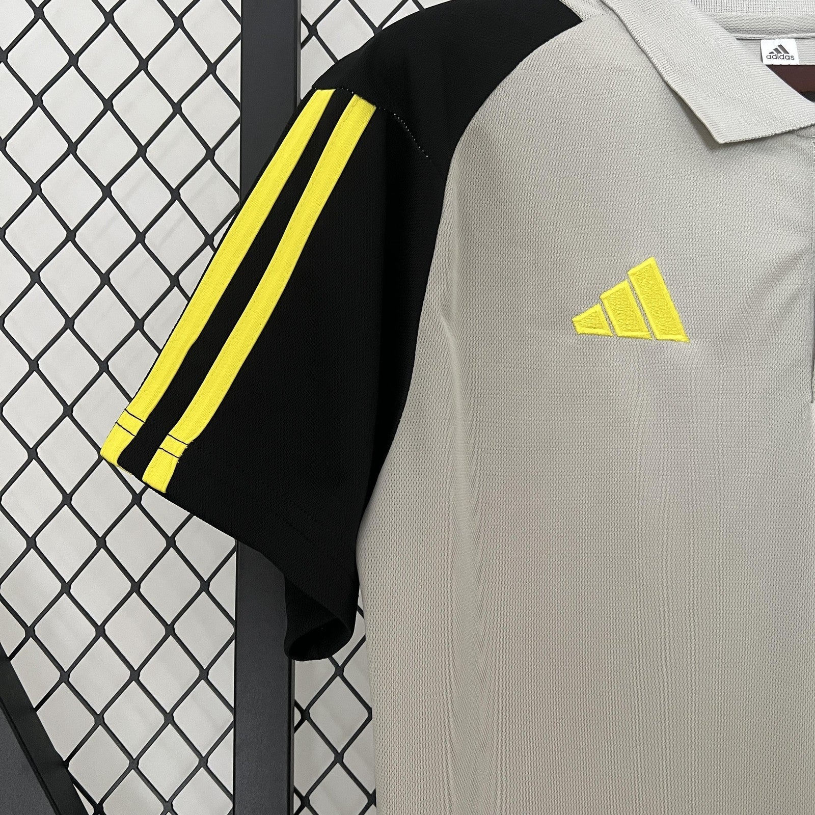 24 25 Polo Flamengo Training Wear Gray