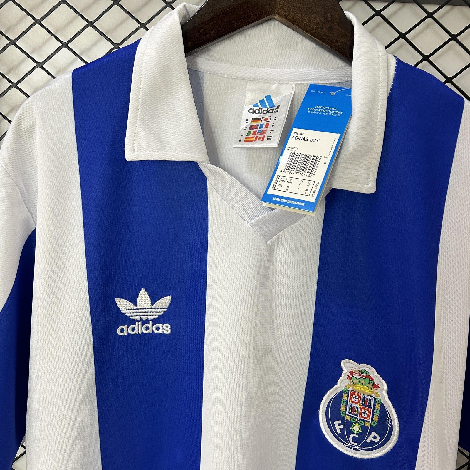 Retro Porto 86 87 Home