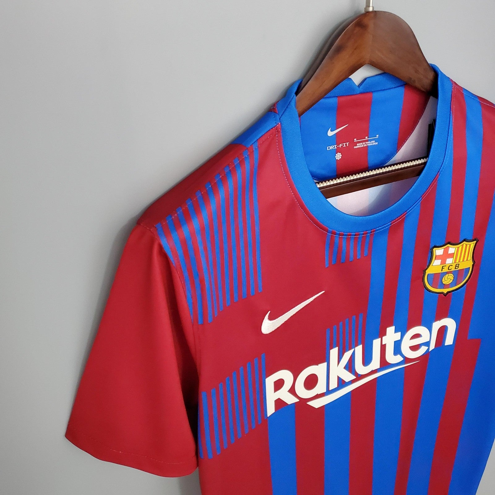 21 22 Barcelona Home