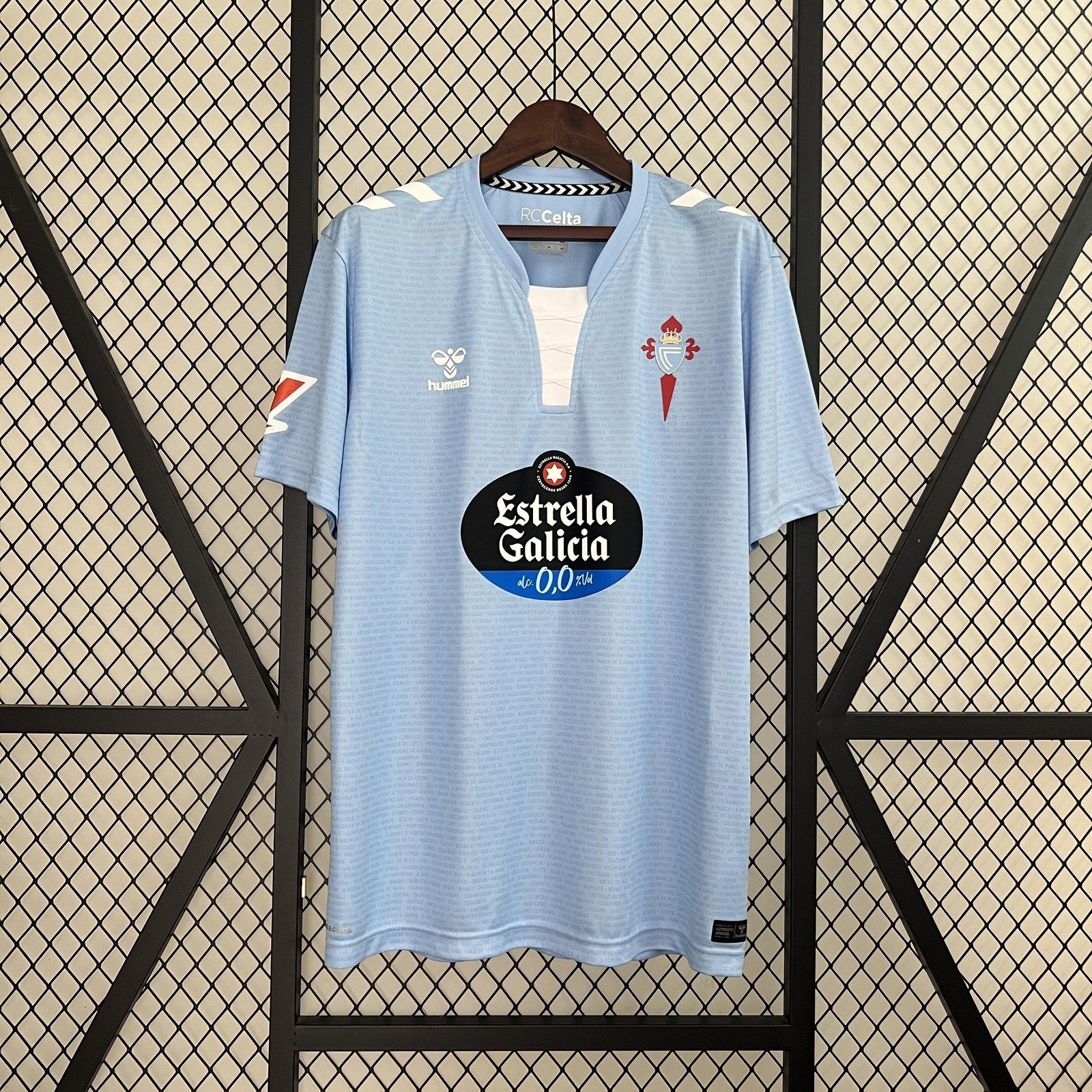 24 25 Celta Home 2