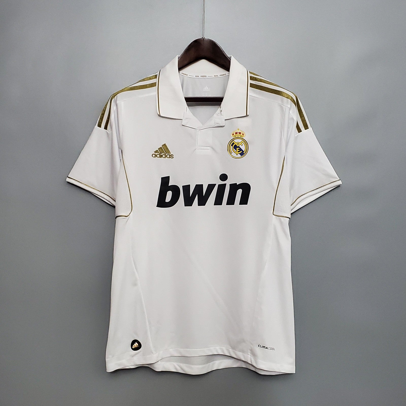 Retro Real Madrid 11 12 Home
