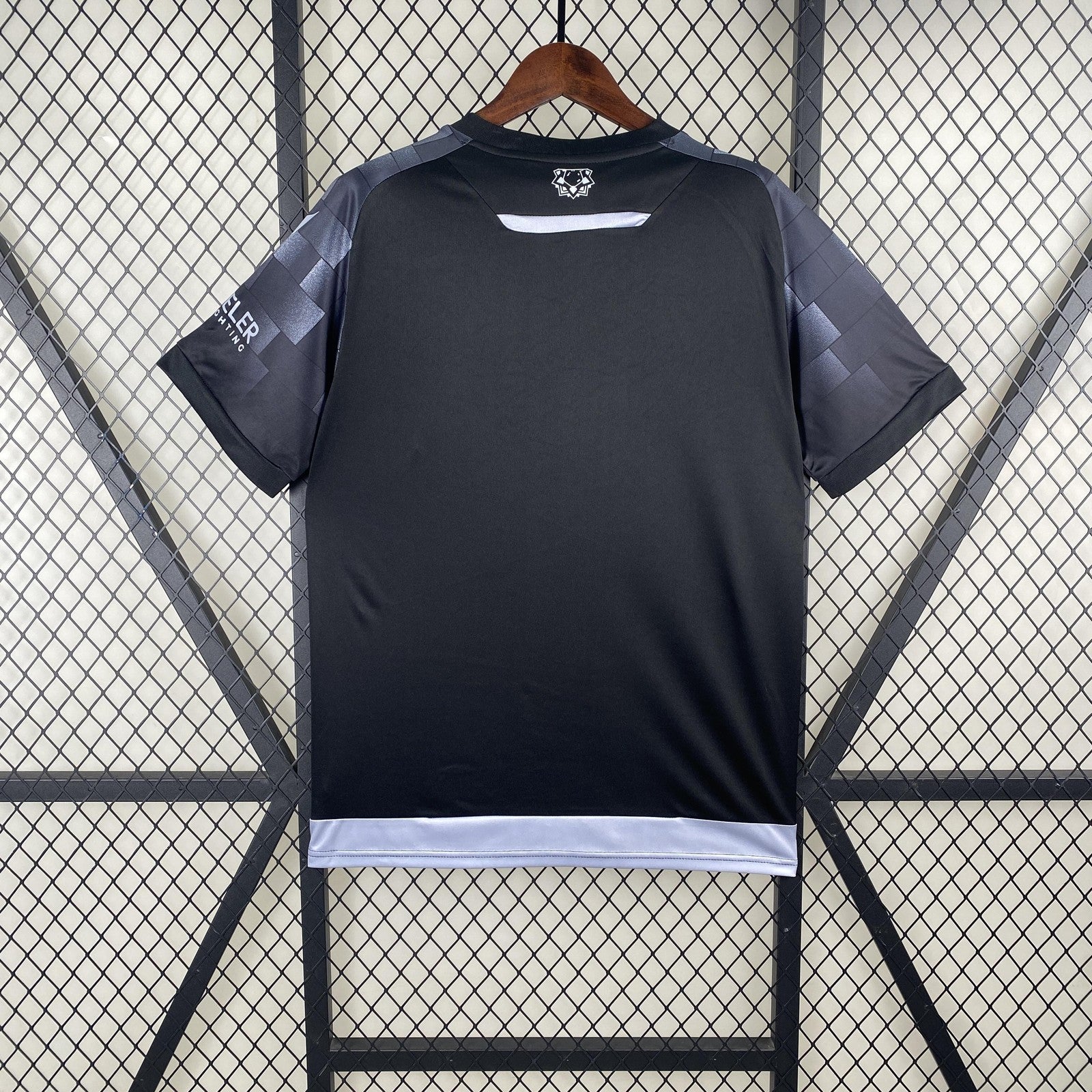 24 25 Osasuna Third Away