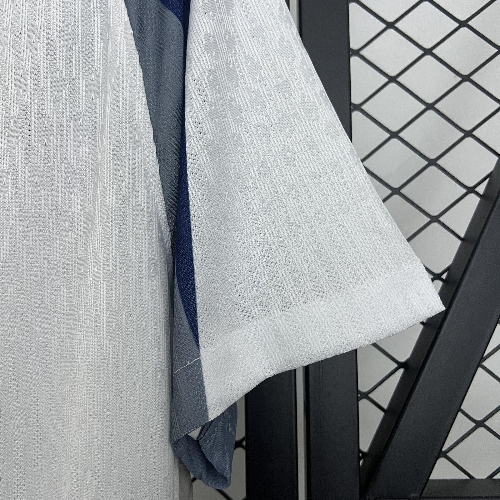 25 26 Player Tottenham Home