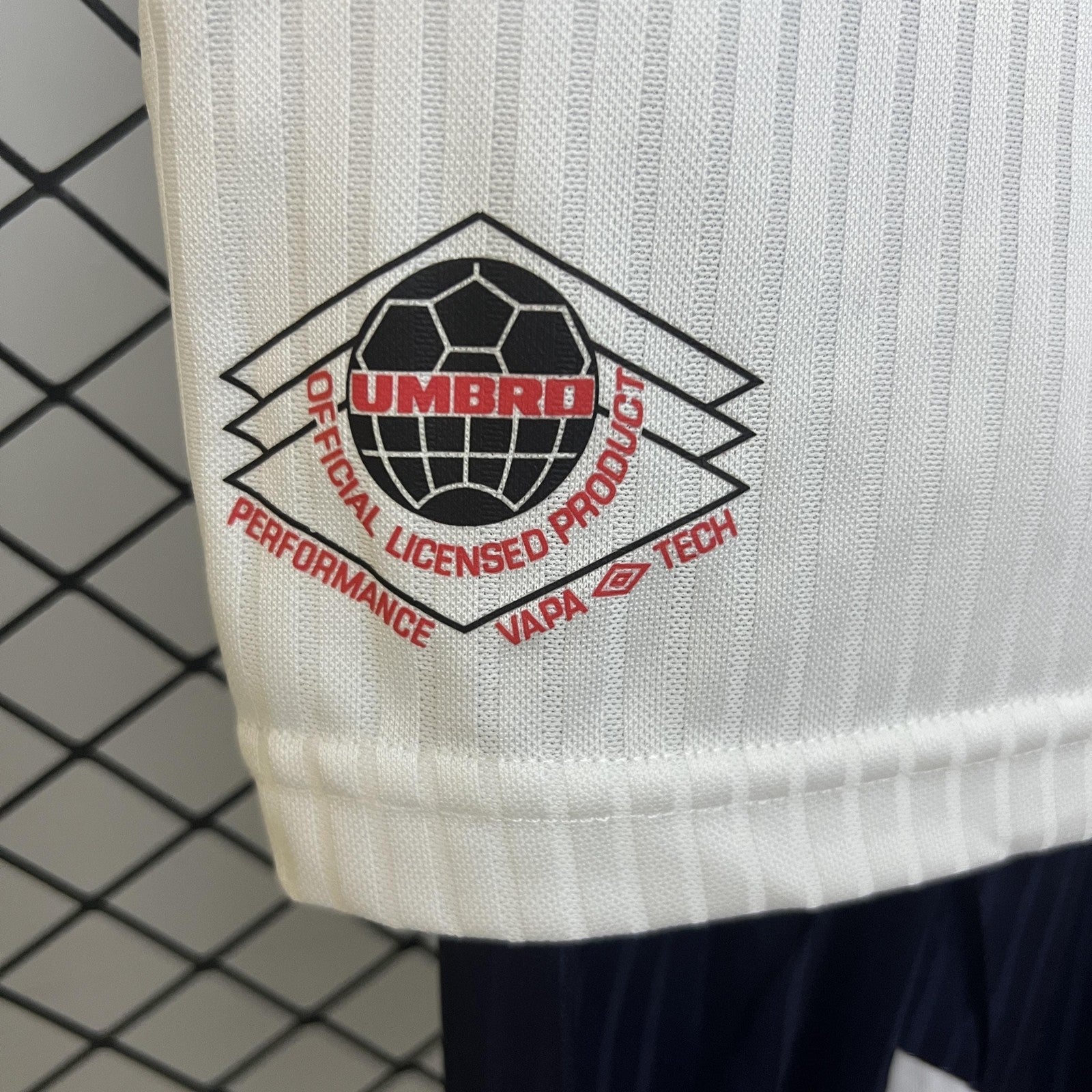 Kids England 1998 Home