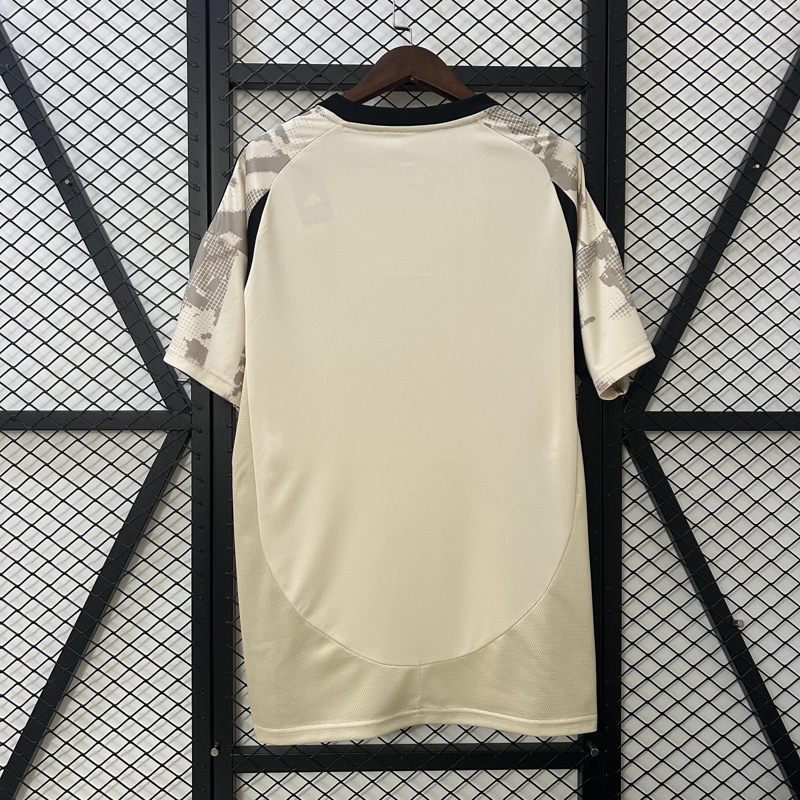 25 26 New York Red Bulls Away