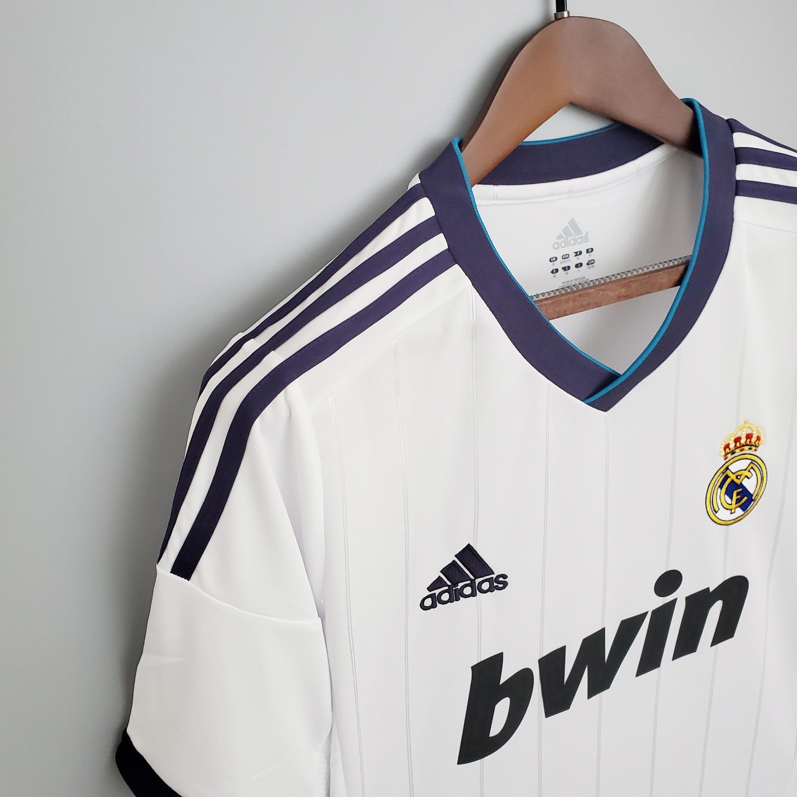 Retro 12 13 Real Madrid Home