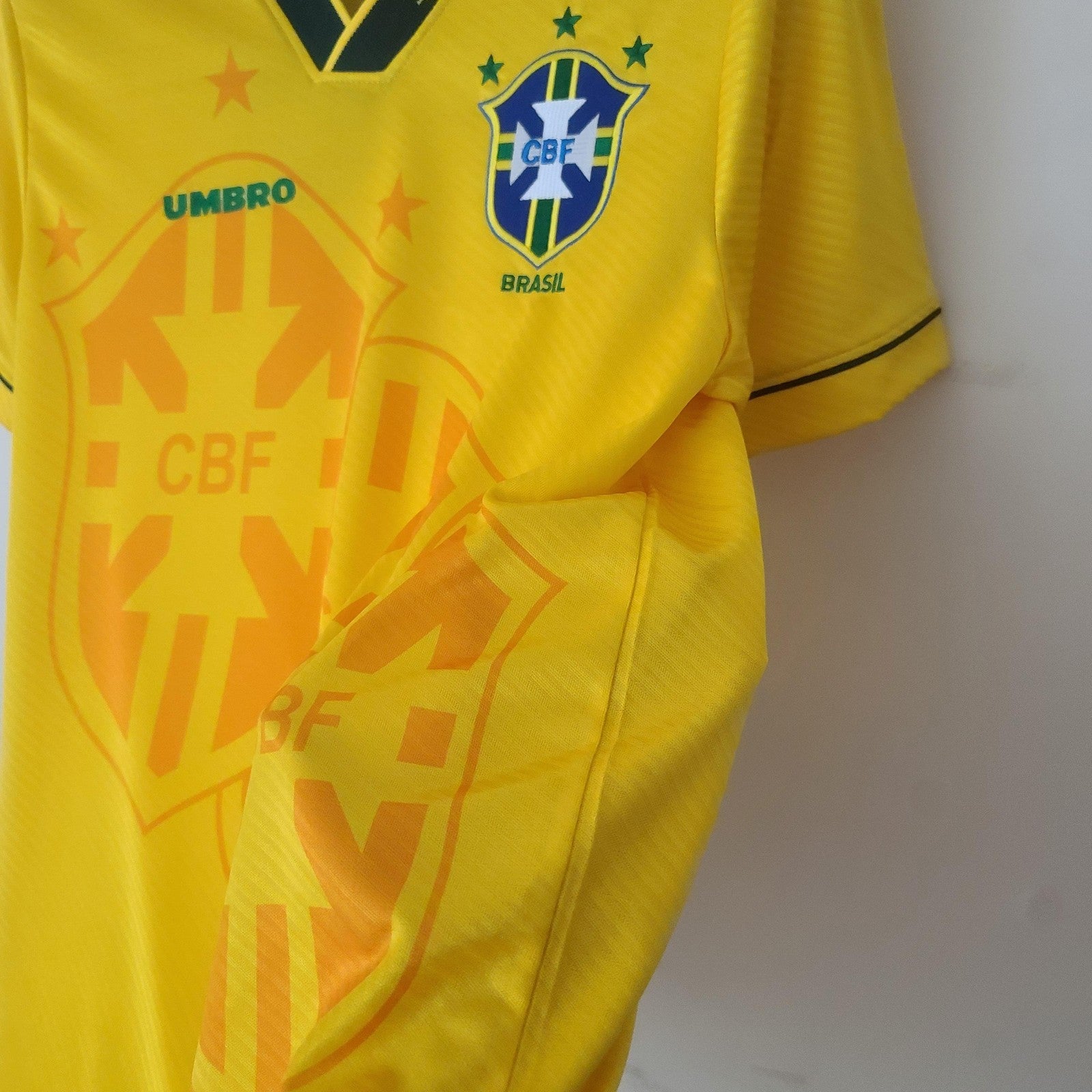 Retro Brazil Home