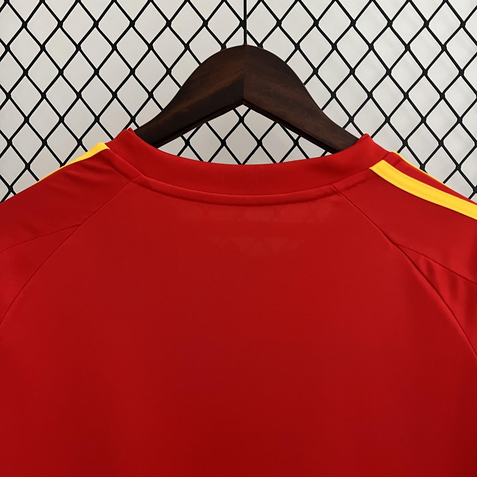 Retro Spain 2008 Home