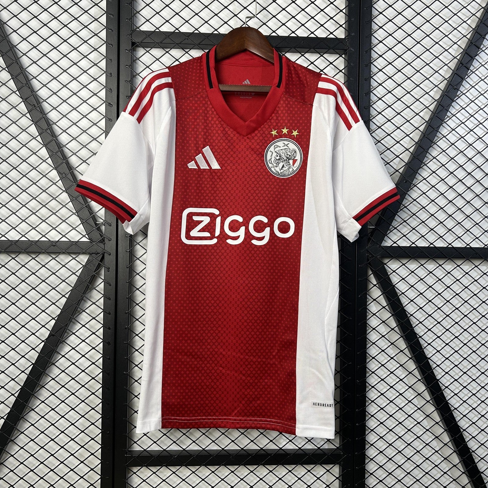 25 26 Ajax Home