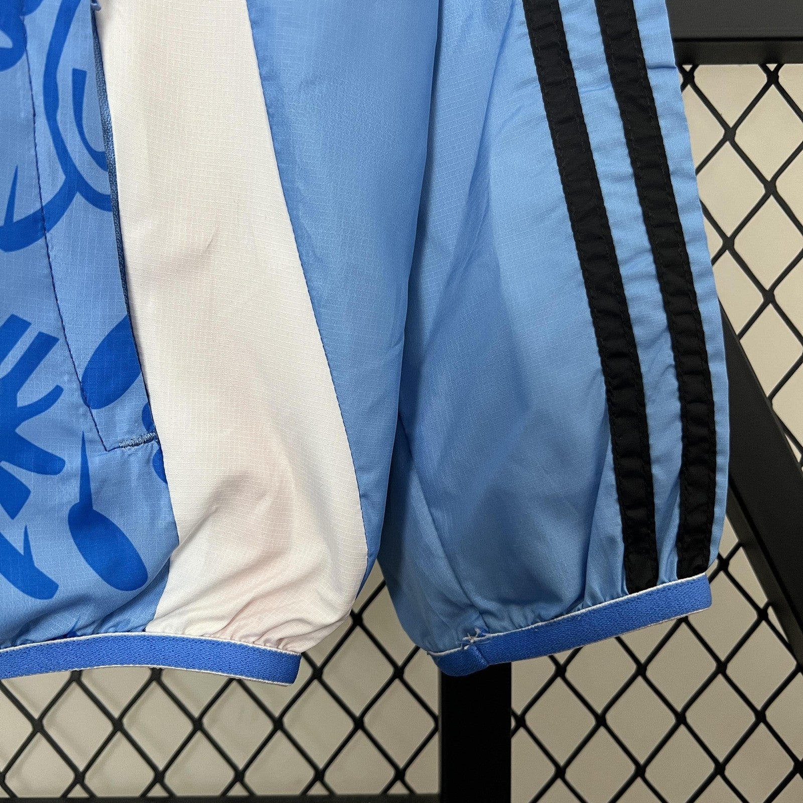 24 25 Real Madrid Trench Coat Reversible 3