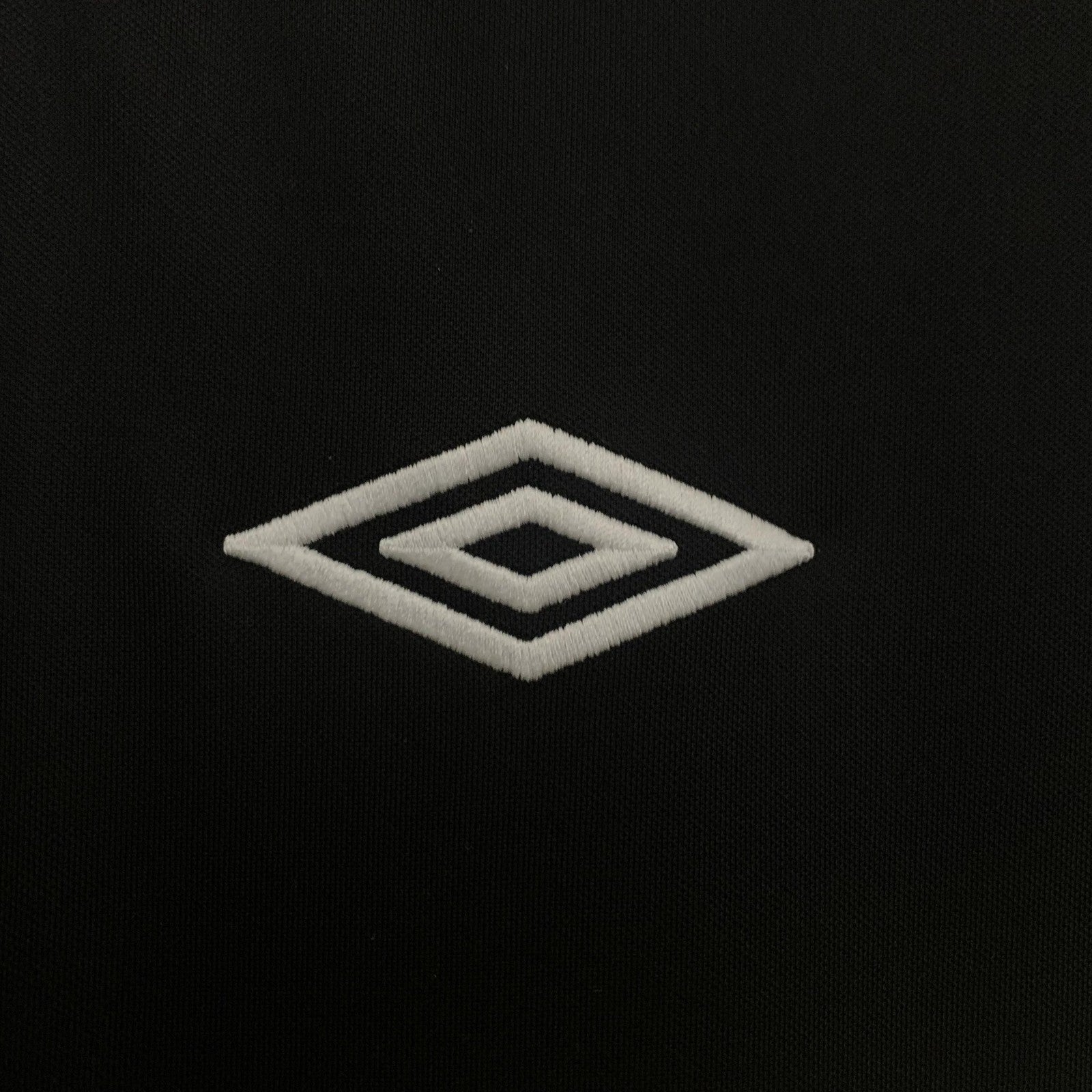 Retro Colo Colo 2011 Away