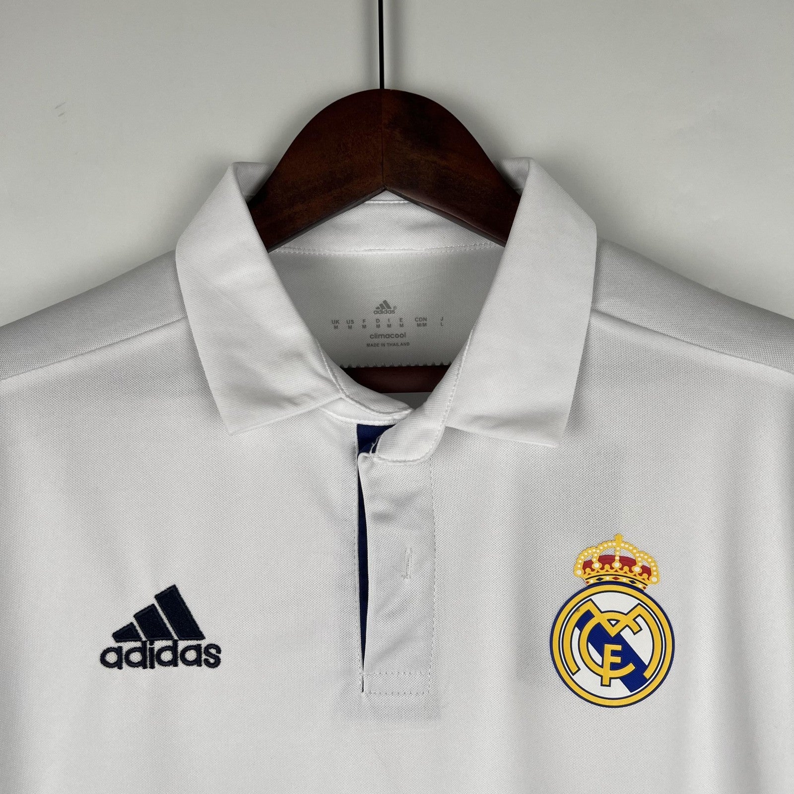 Retro Real Madrid 16 17 Home