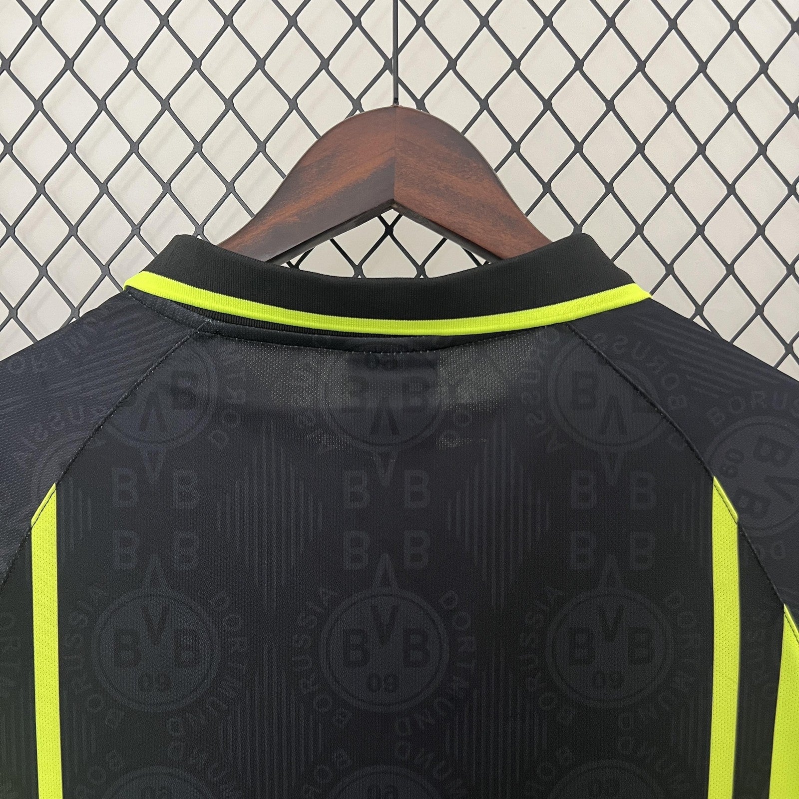 Retro Dortmund 96 97 Away