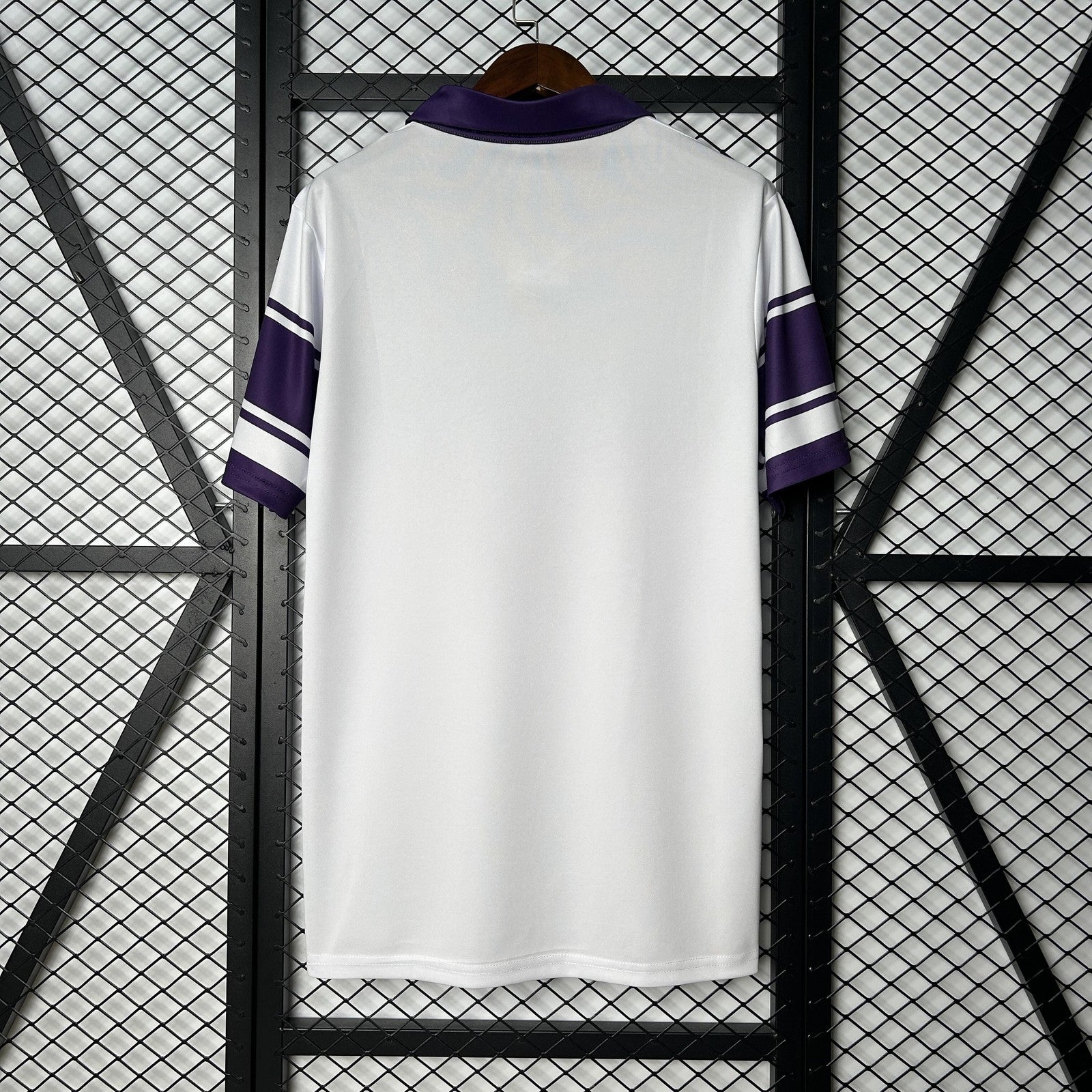 Retro Florence Away
