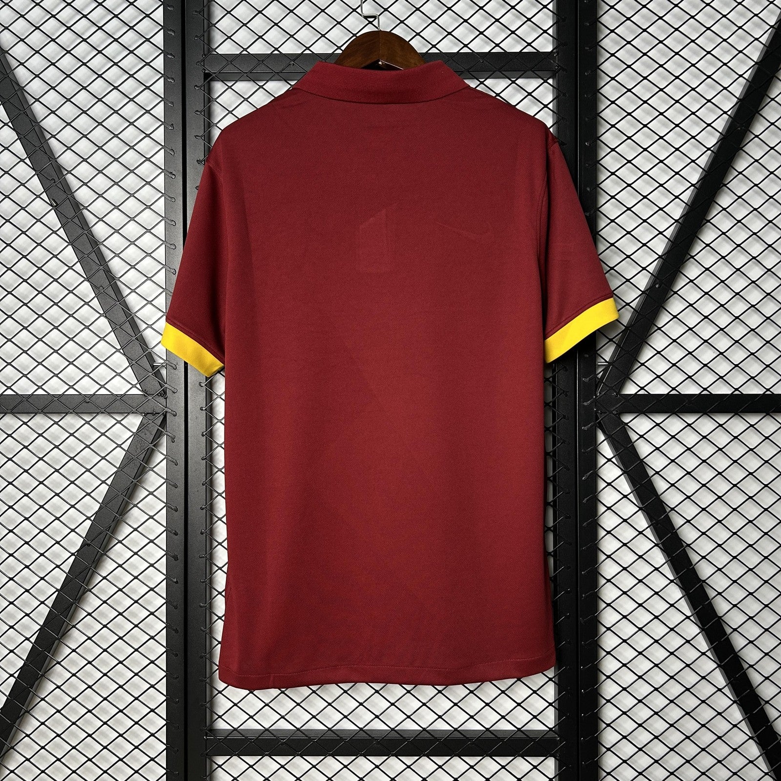 Retro Roma14 15 Home
