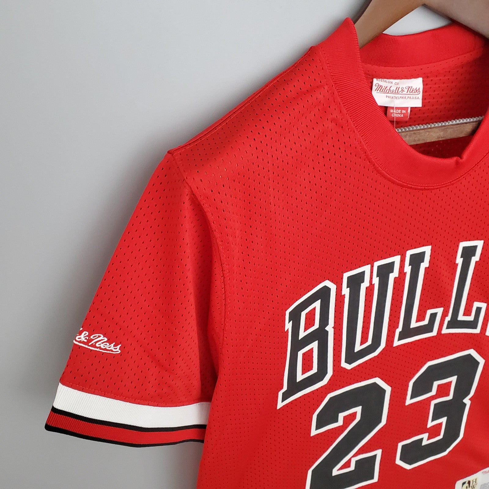 Mitchellness Bulls Red No 23 Jordan Retro Mesh Short Sleeve