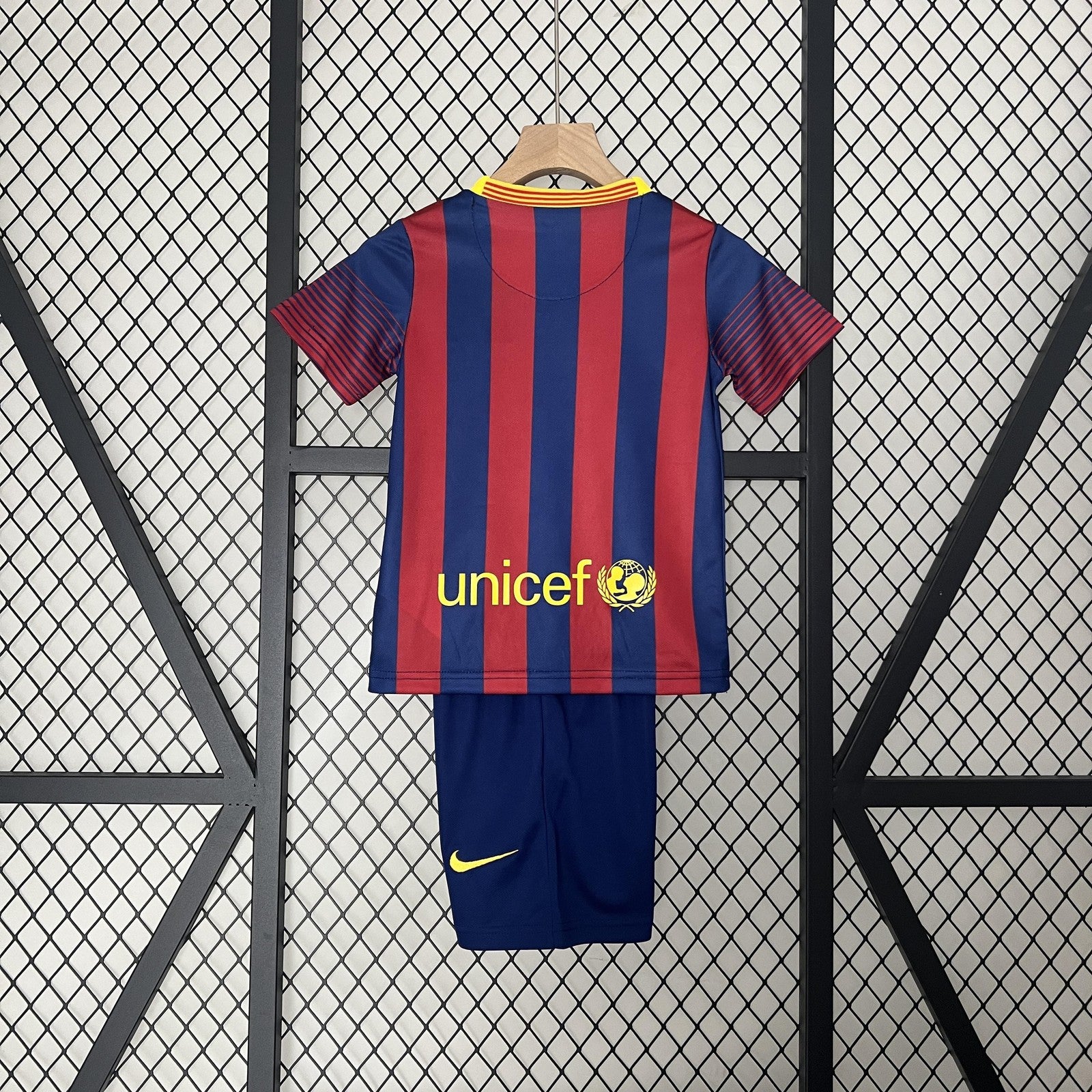 Kids Barcelona 13 14 Home