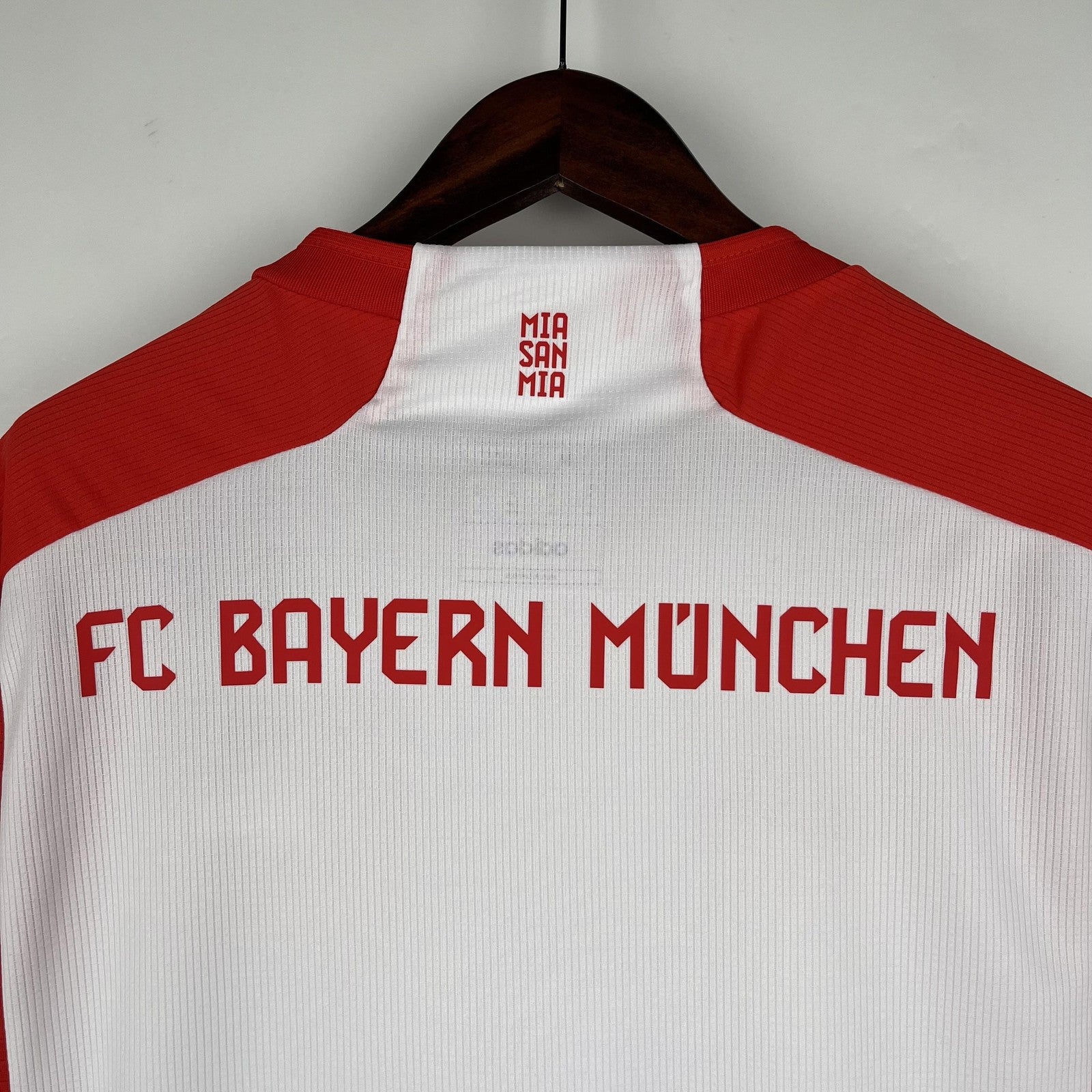 23 24 Bayern Munich Home