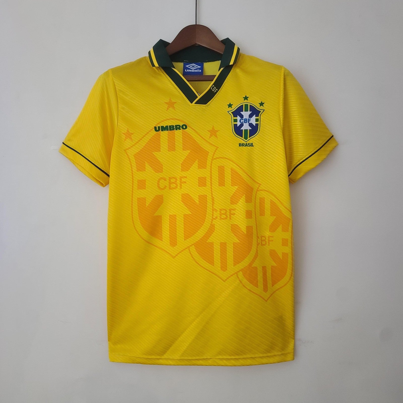 Retro Brazil Home