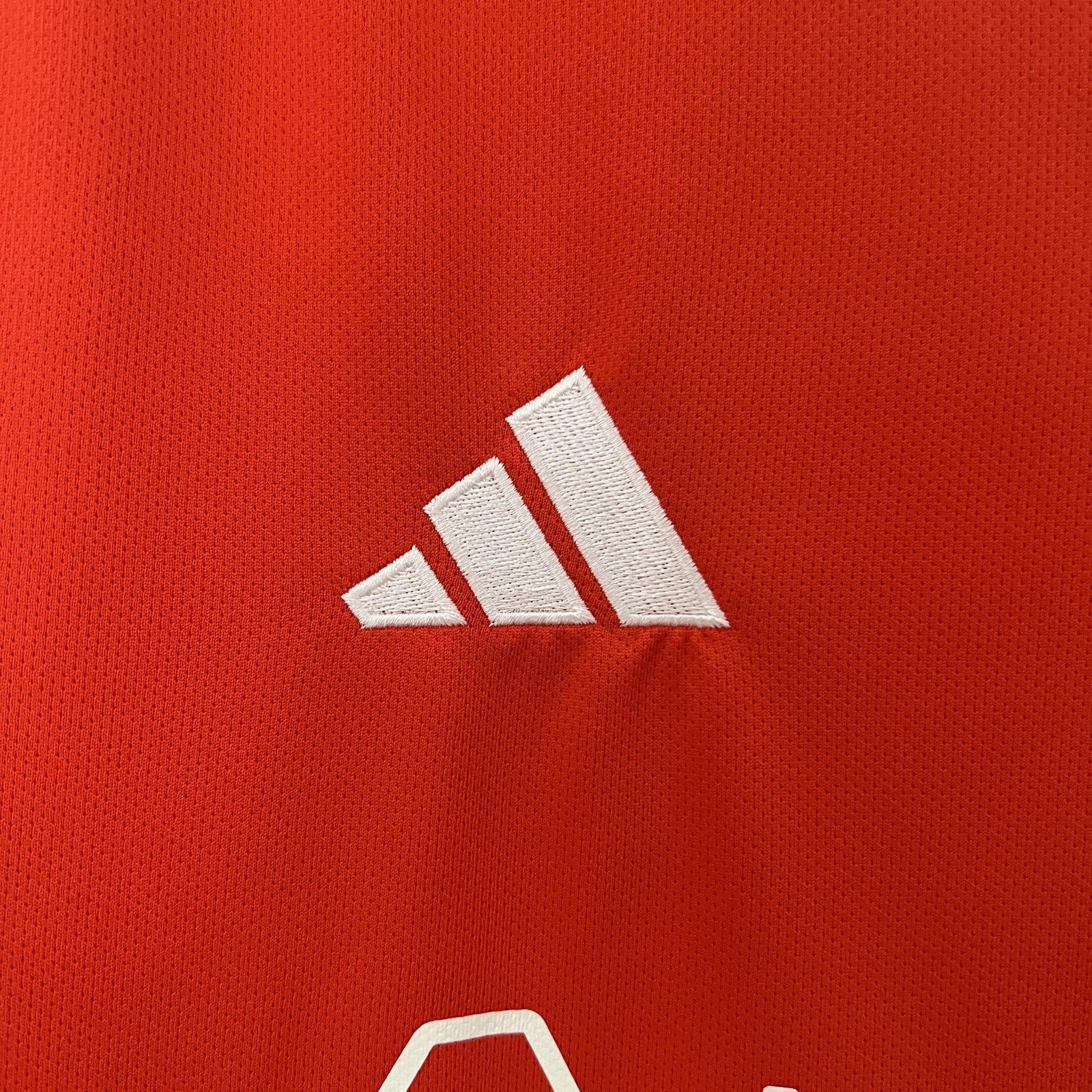 24 25 Internacional Home All Sponsors