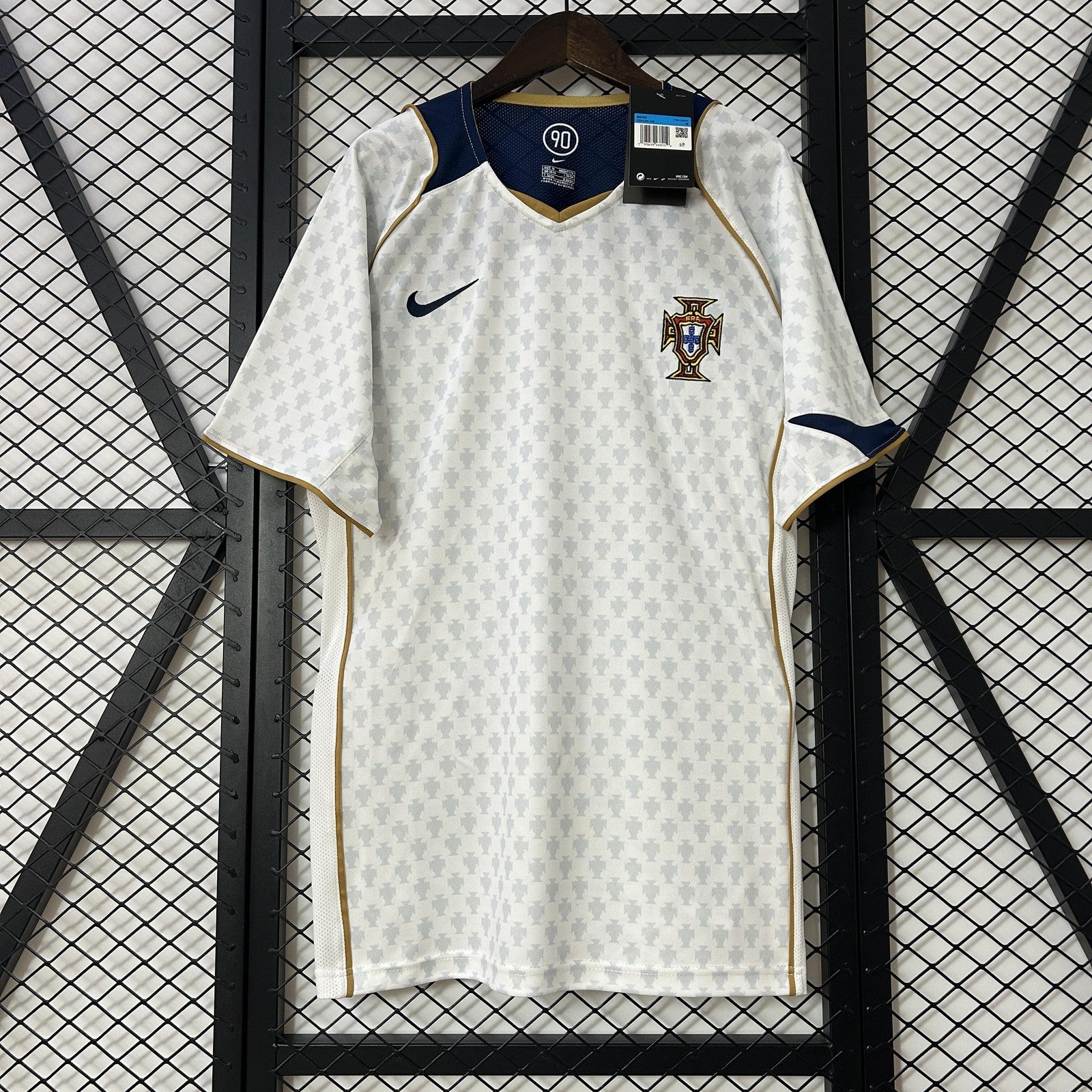 Retro Portugal 2004 Away