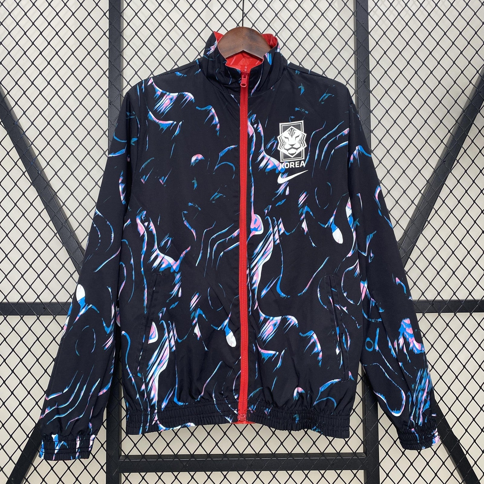 24 25 Tigers Windbreaker