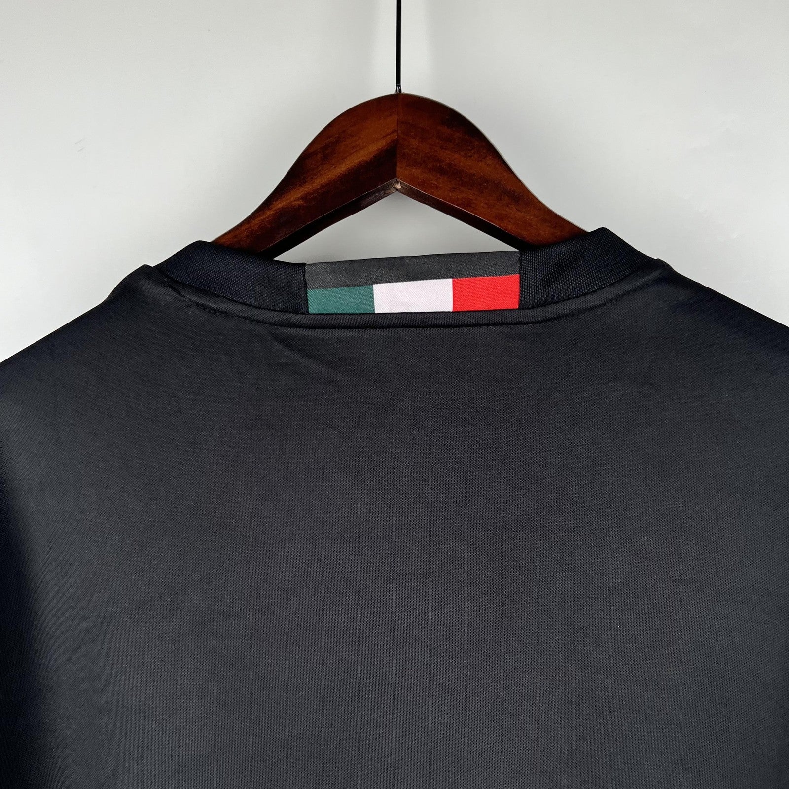 Retro Ac Milan 16 17 Home