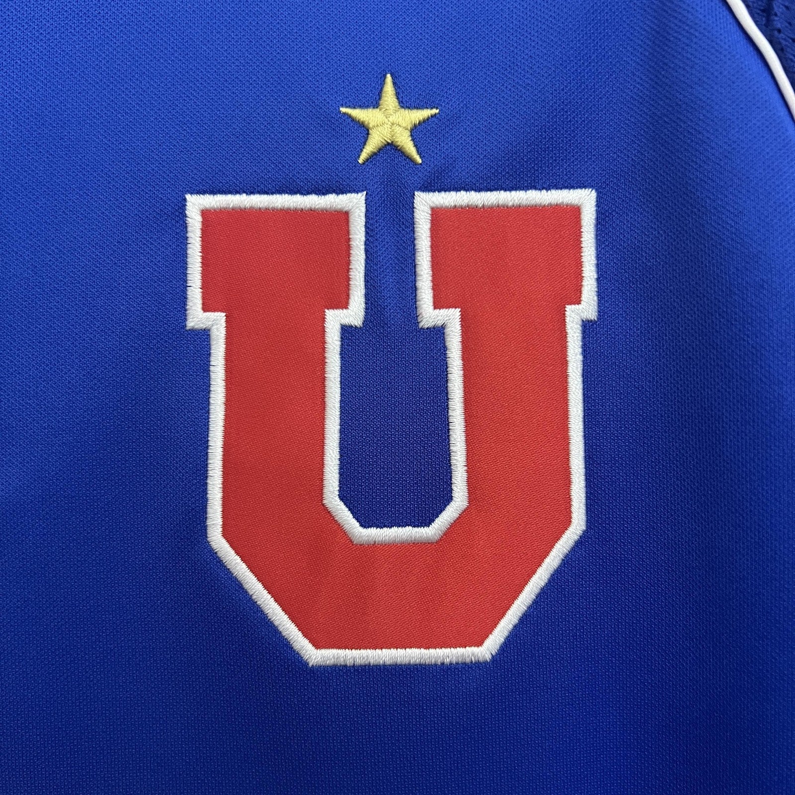 25 26 University of Chile Special Edition