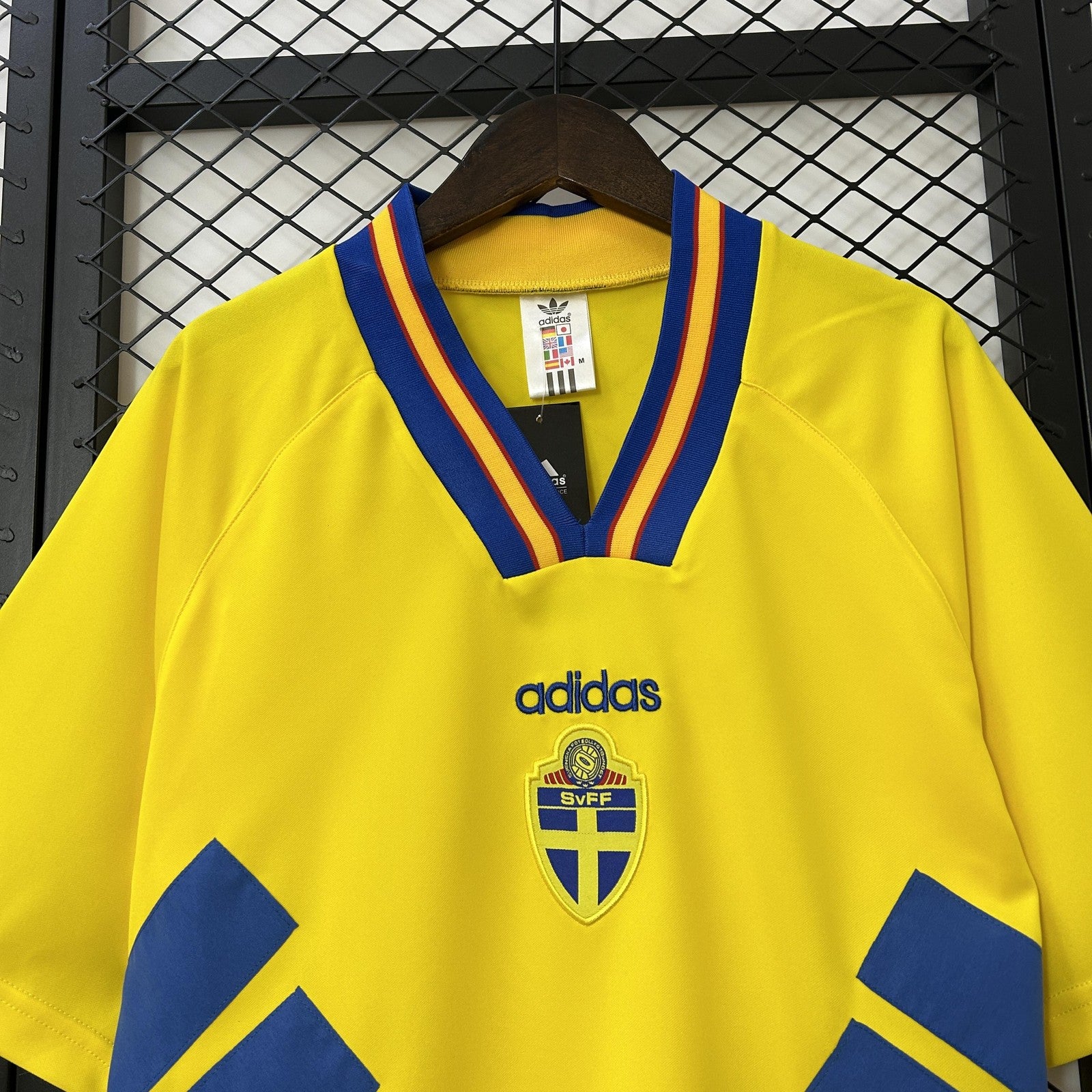Retro Sweden 1994 Home