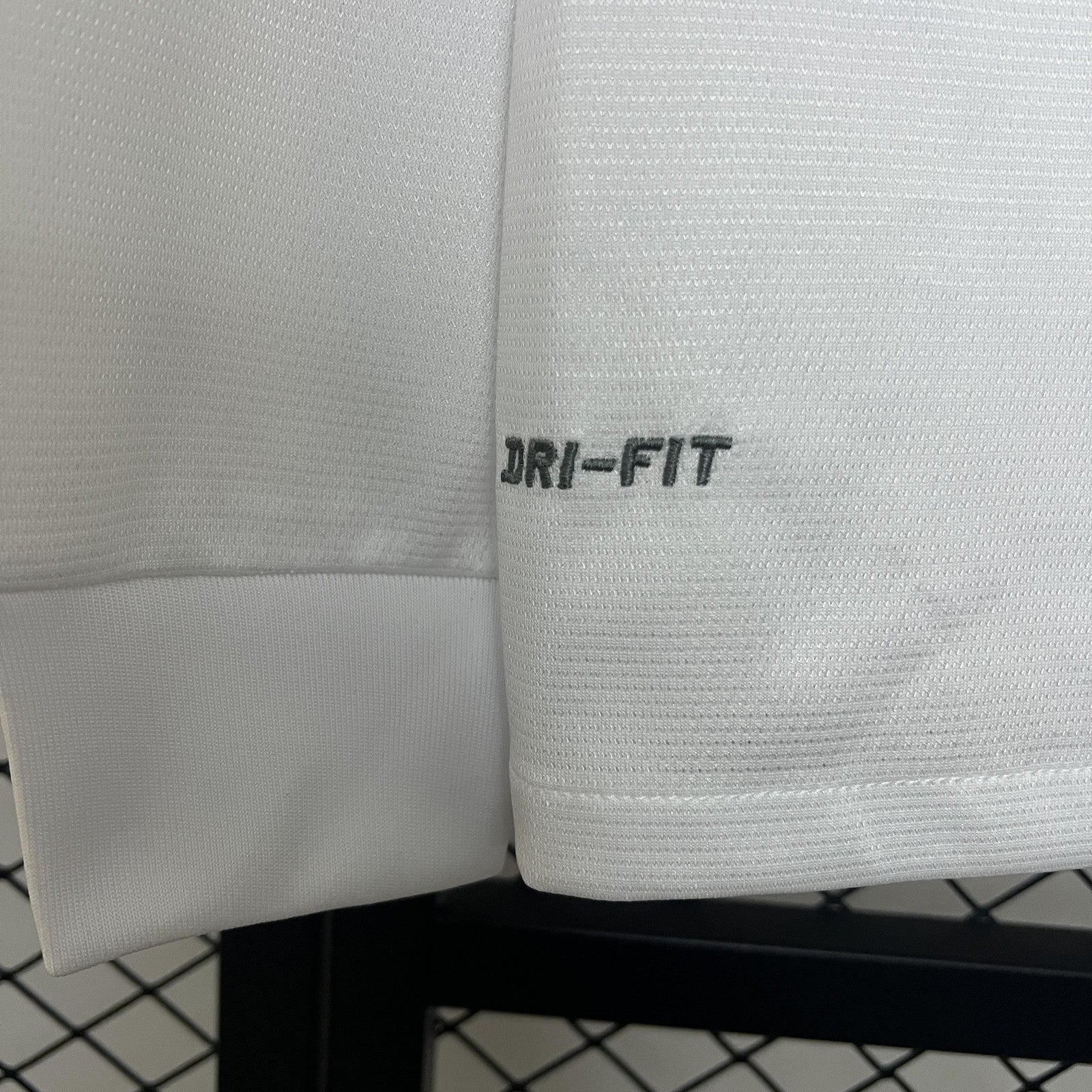 Retro Long Sleeve Santos Home