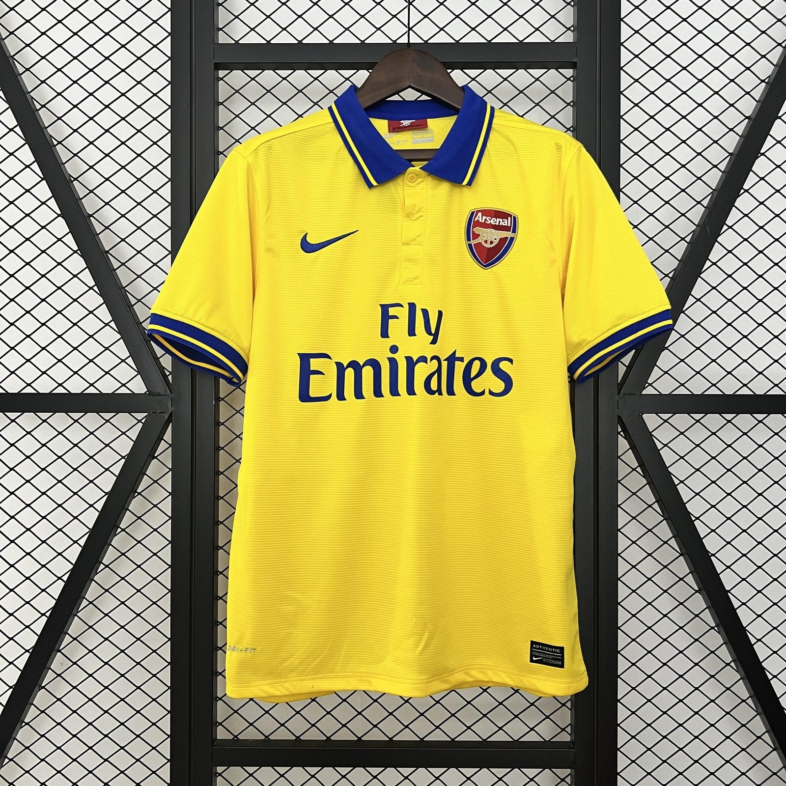 Retro Arsenal 13 14 Away