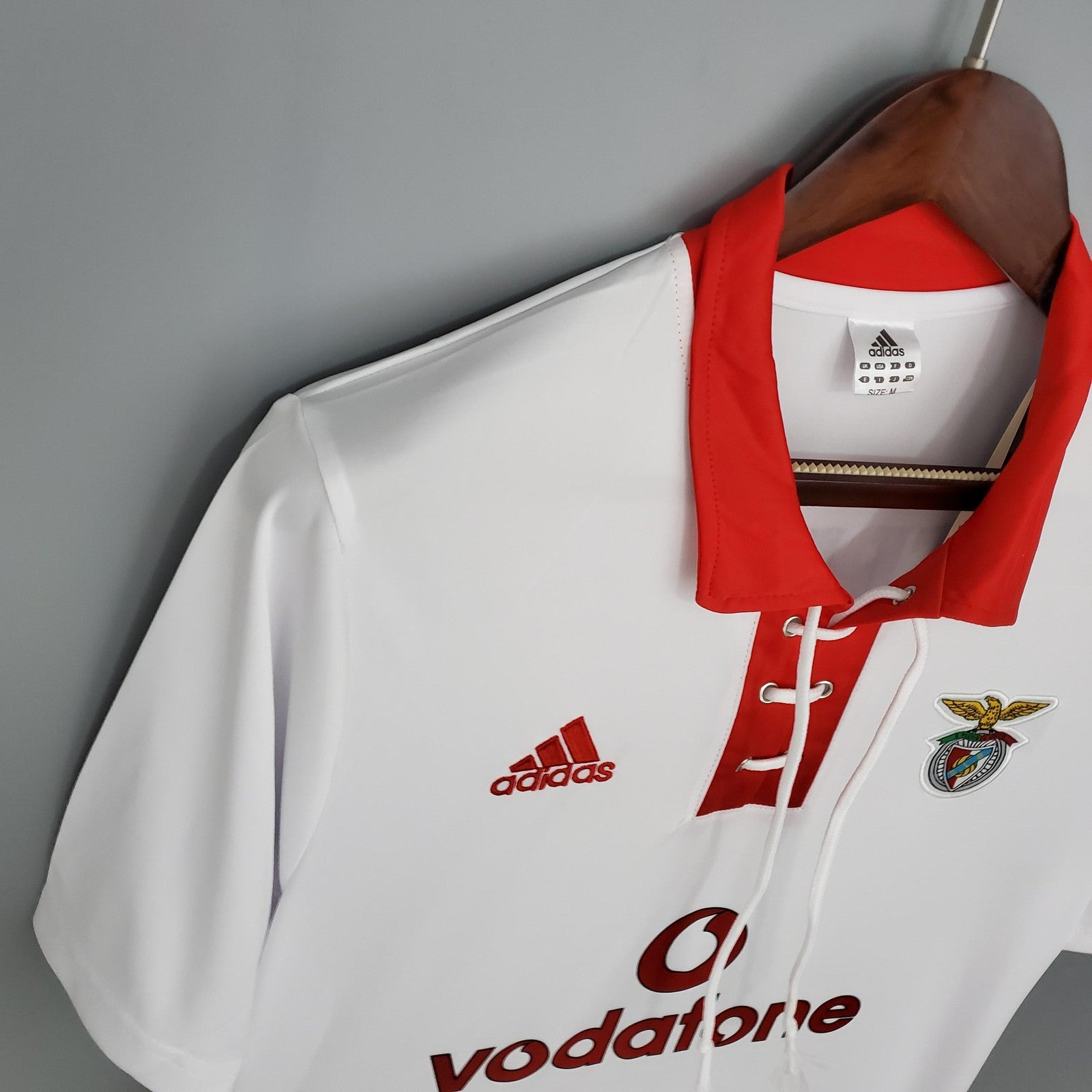 Retro Benfica 04 05 Away