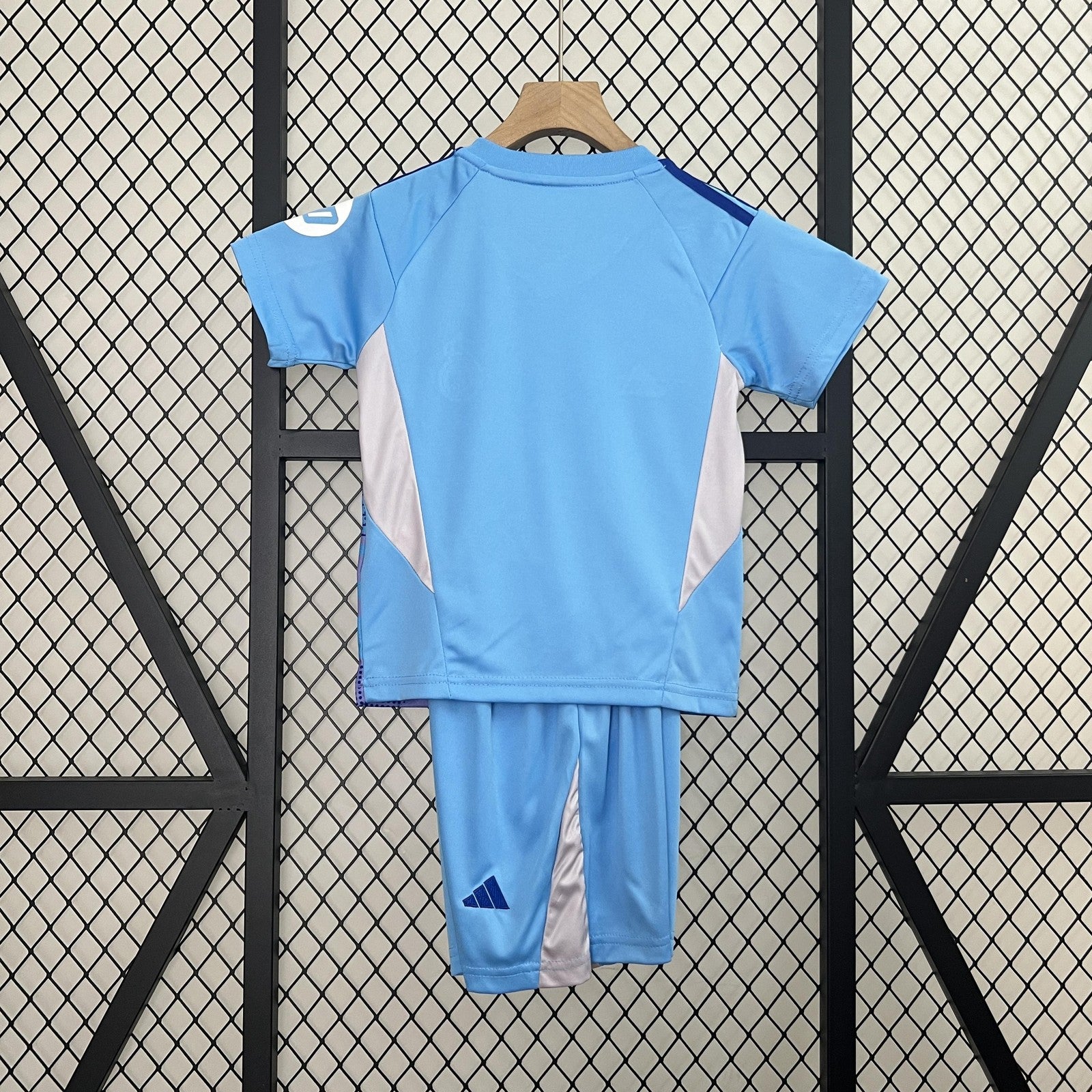 24 25 Kids Goalkeeper Real Madrid Blue