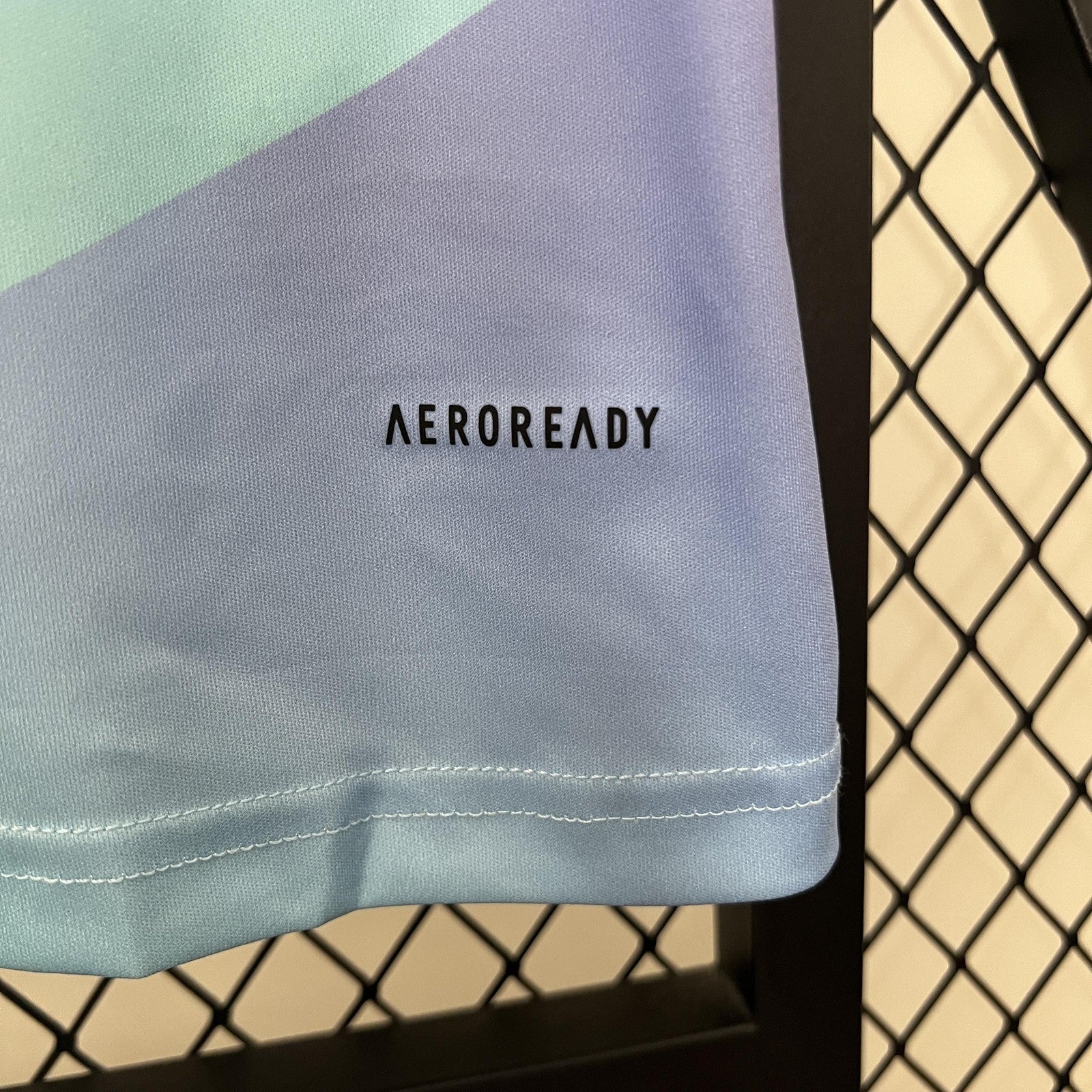 24 25 Arsenal Third Away