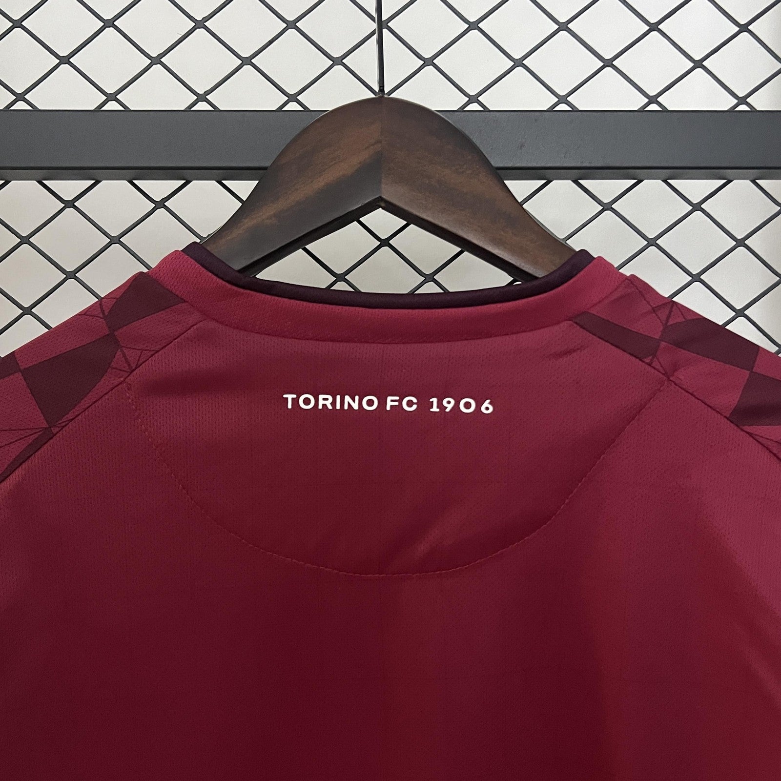 24 25 Torino Home