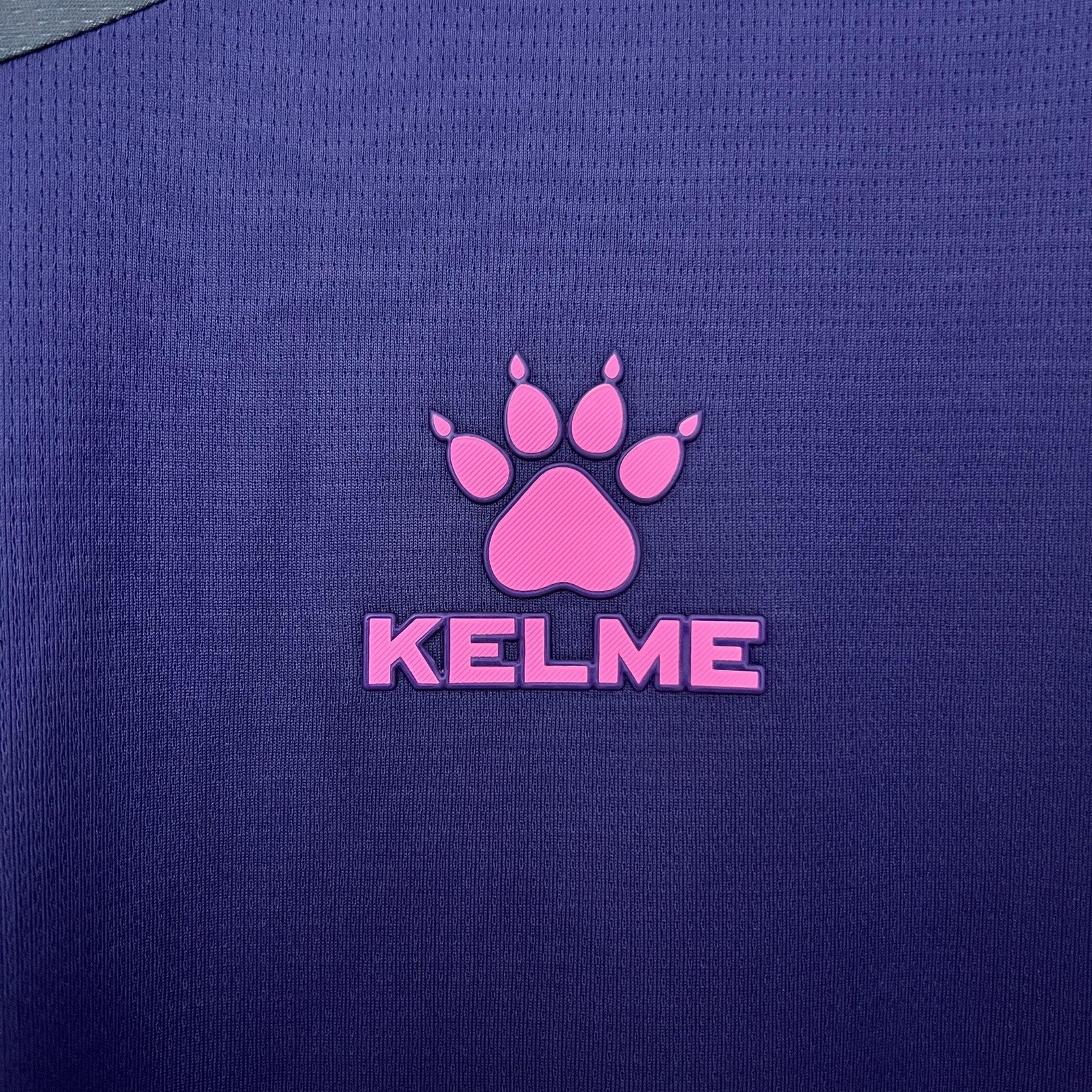 24 25 Spanish Special Edition