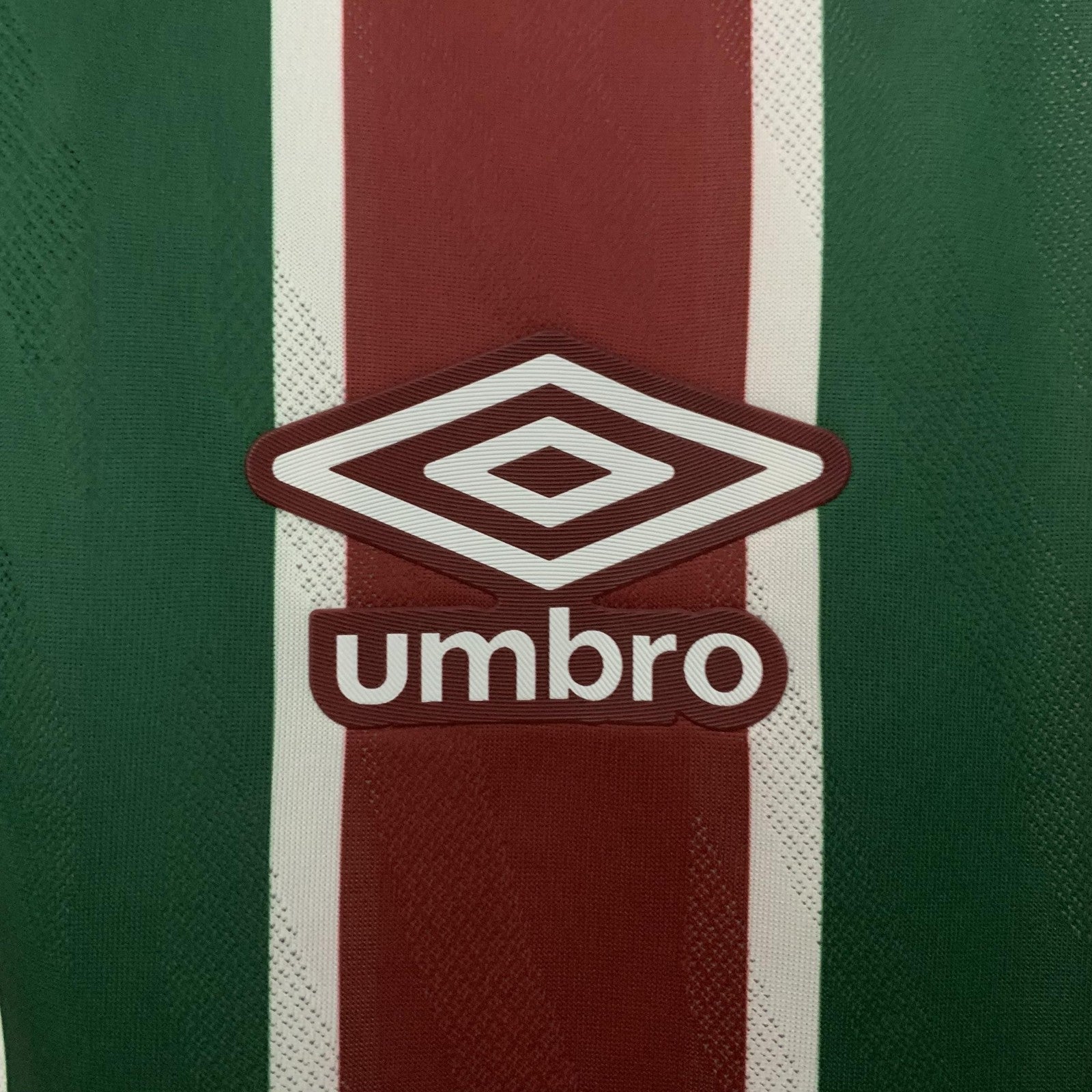 25 26 Fluminense Home
