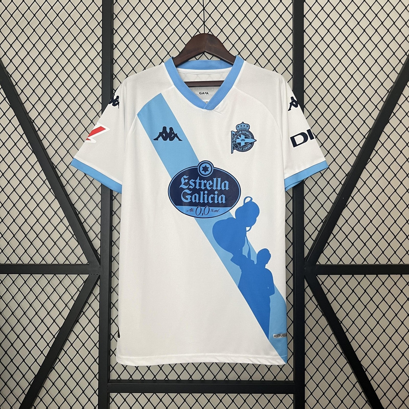 24 25 Deportivo La Coruna Away