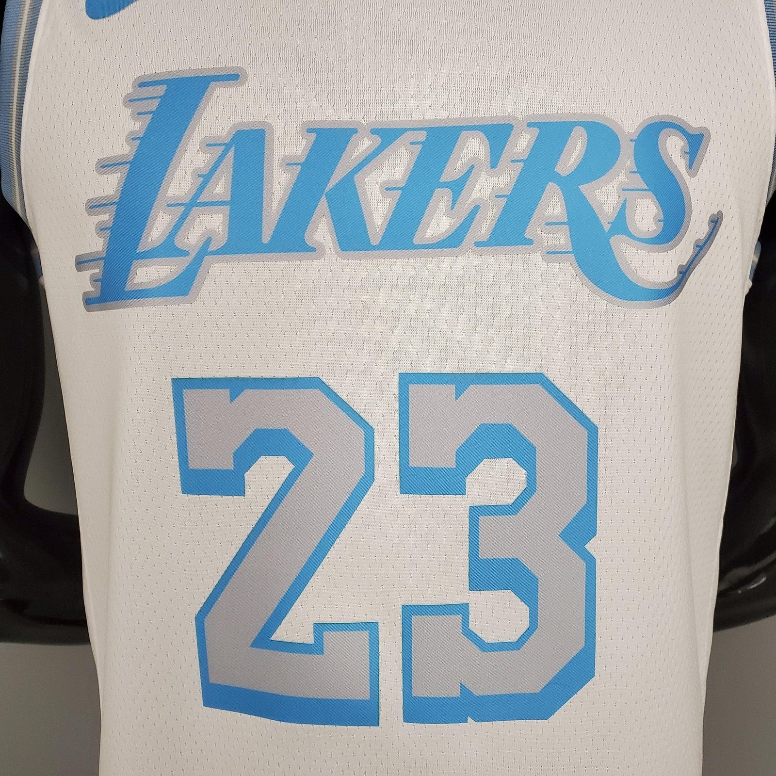 New Lakers James #23 Crew Neck Retro Limited Edition White