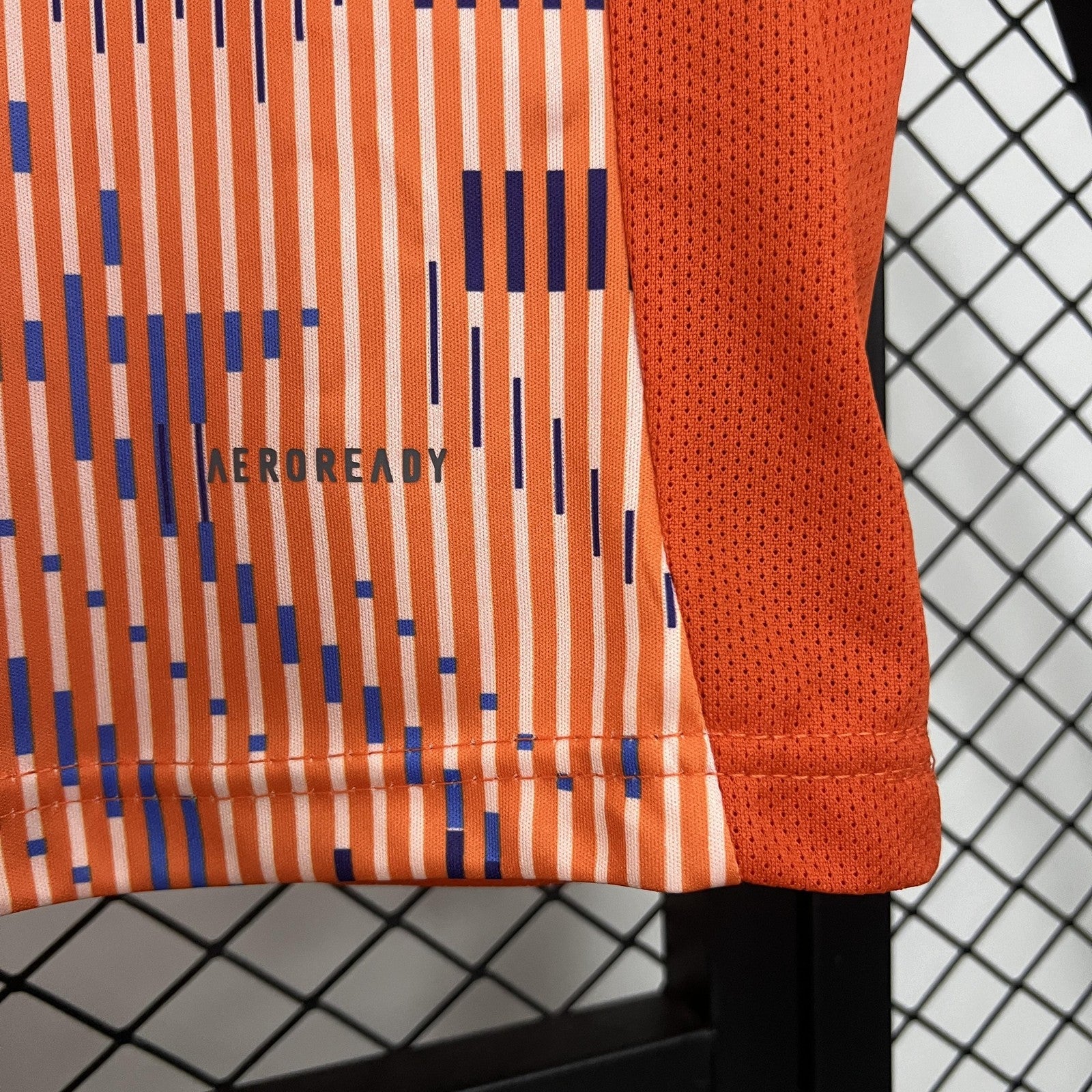 25 26 University of Chile Away