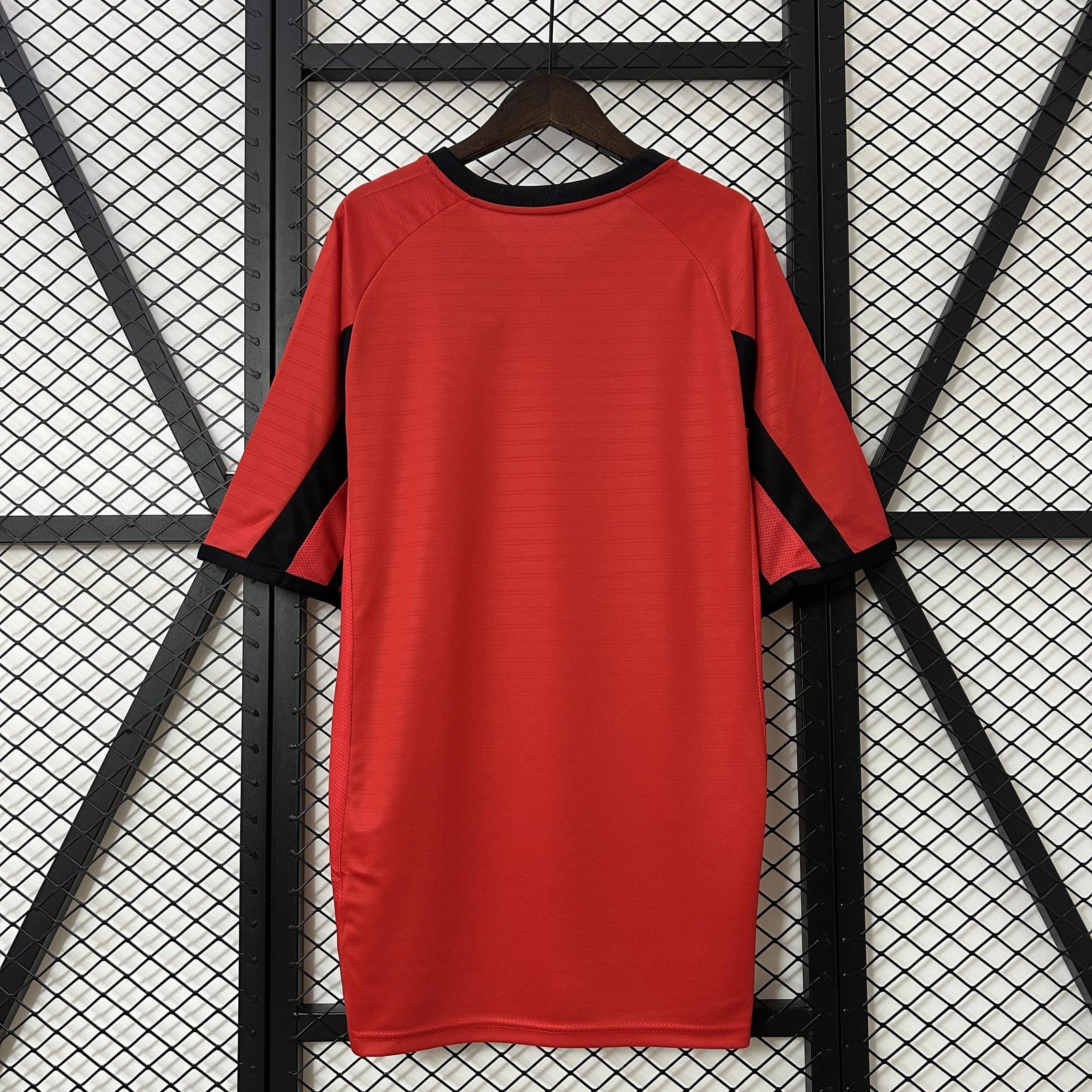 Retro Atletico Madrid 01 02 Away