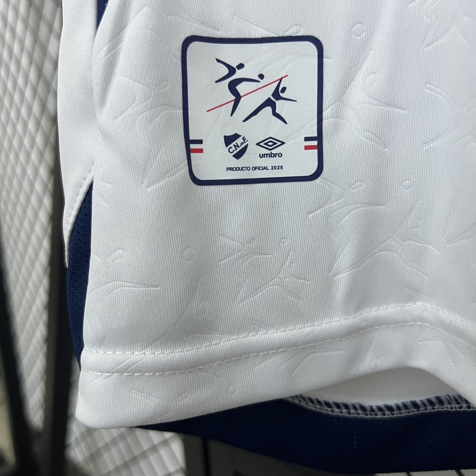 25 26 Uruguayan National White