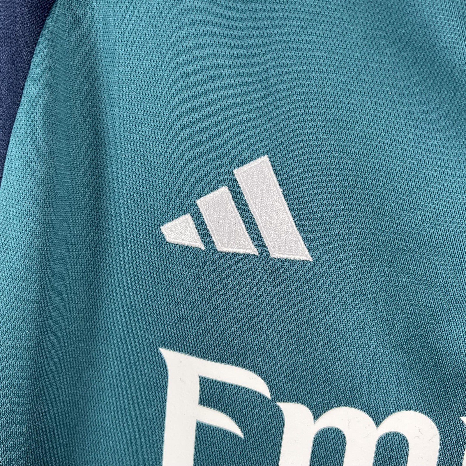 23 24 Arsenal Third Away