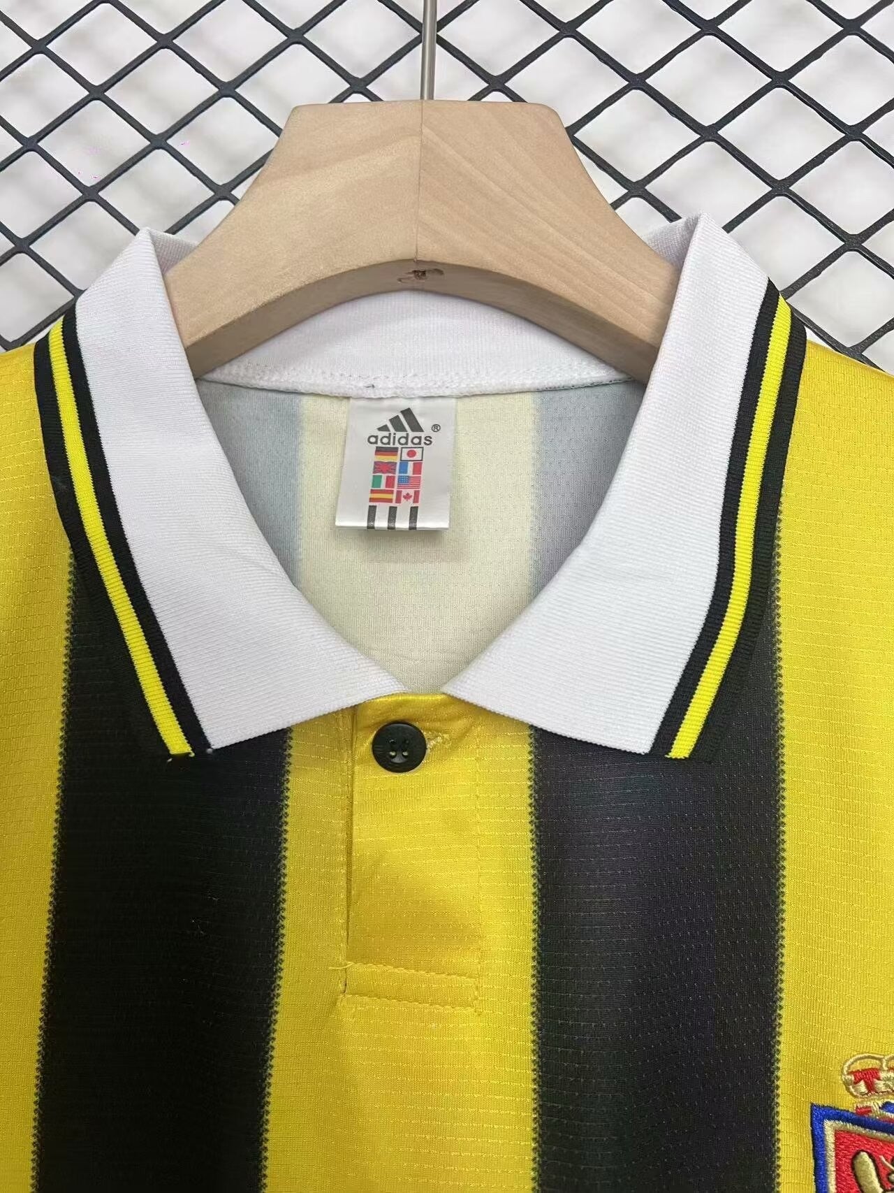 Retro Zaragoza Third Away