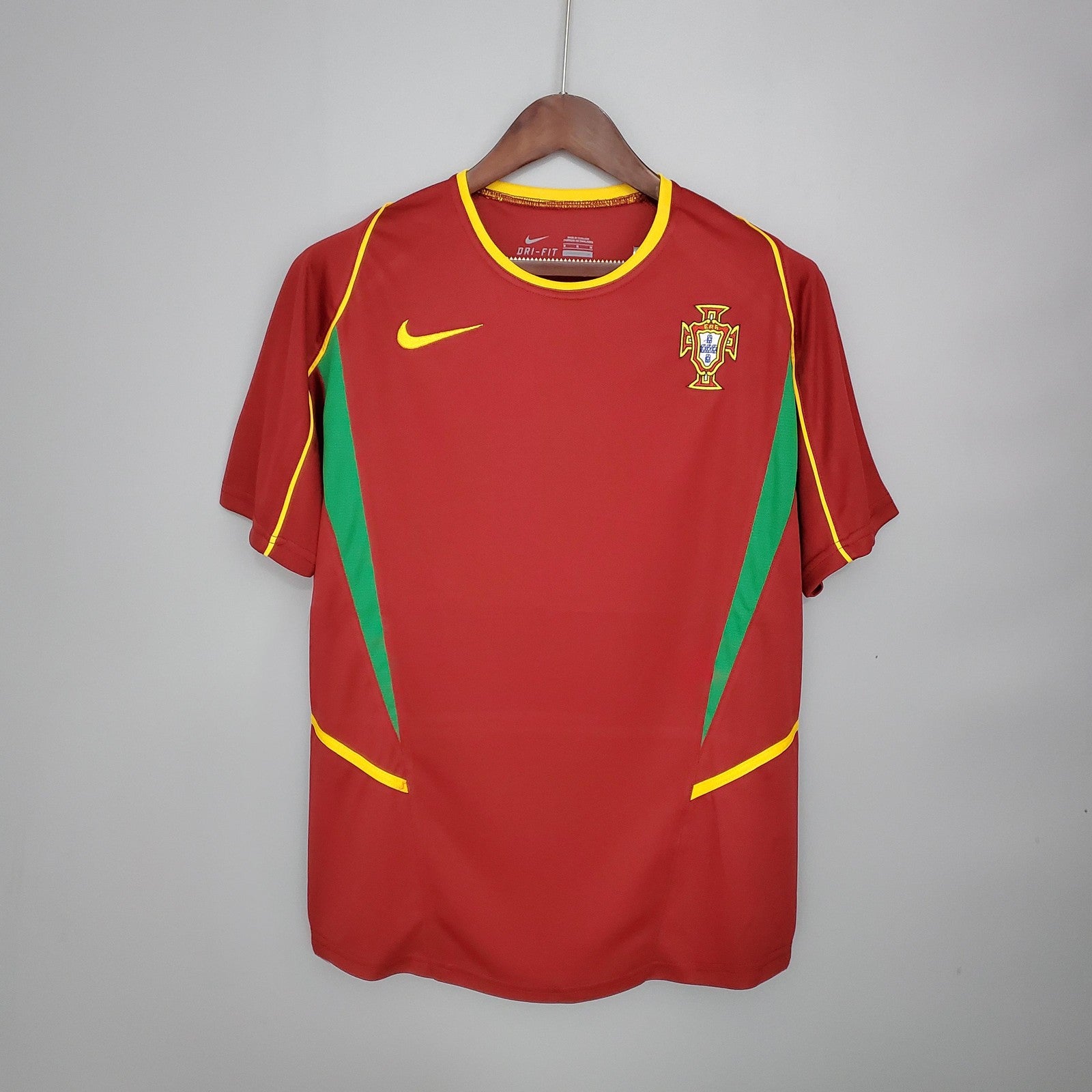 Retro Portugal 2002 Home