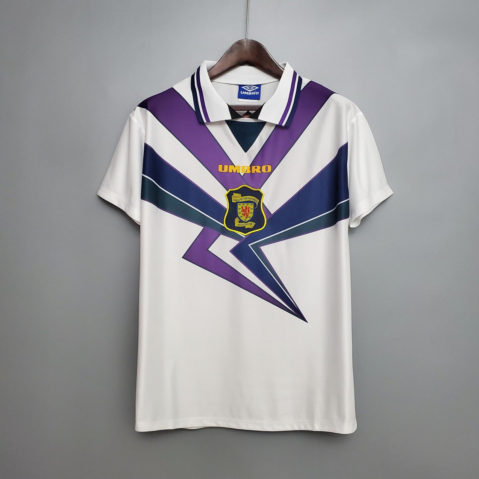 Retro Scotland White