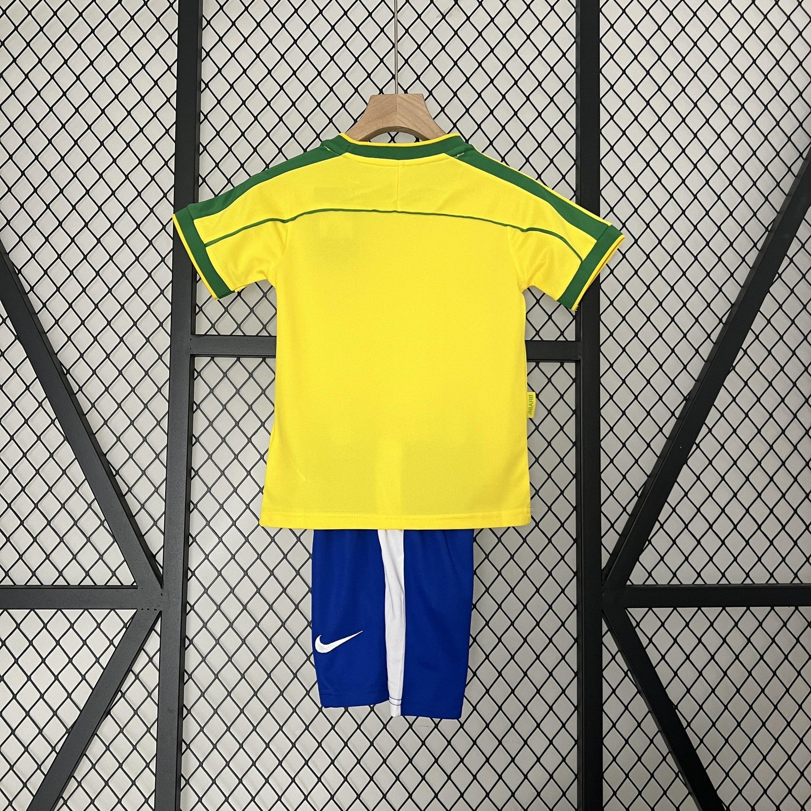 Kids Brazil1998 Home