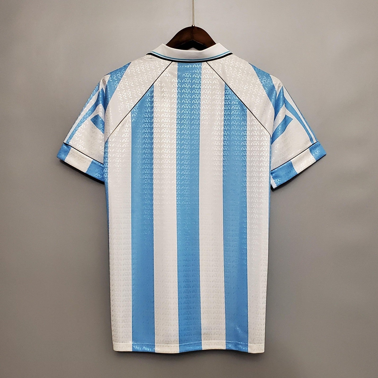 Retro Argentina Home