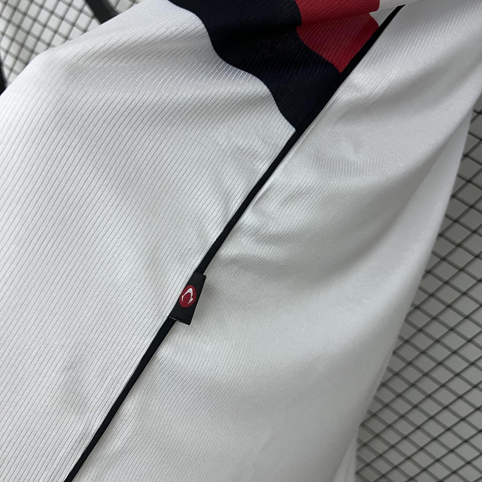 Retro Mallorca White