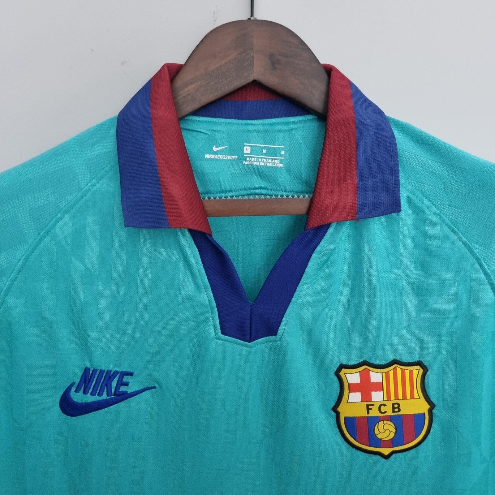 19 20 Barcelona Third Away